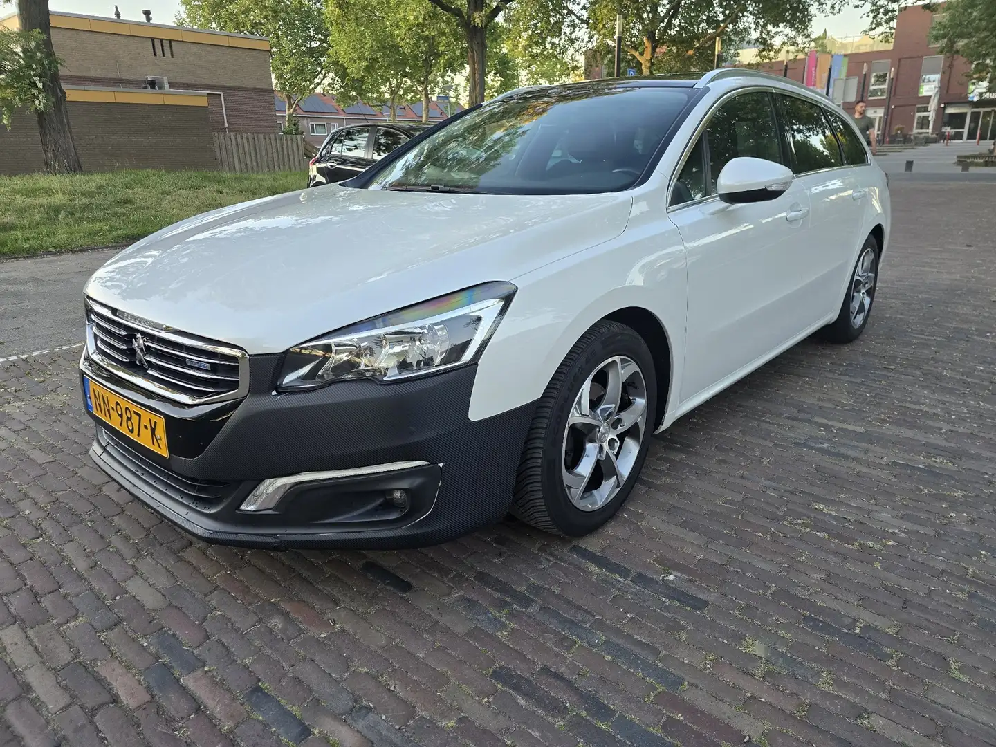 Peugeot 508 SW BlueHDi 120 EAT6 Stop&Start Business-Line - 2