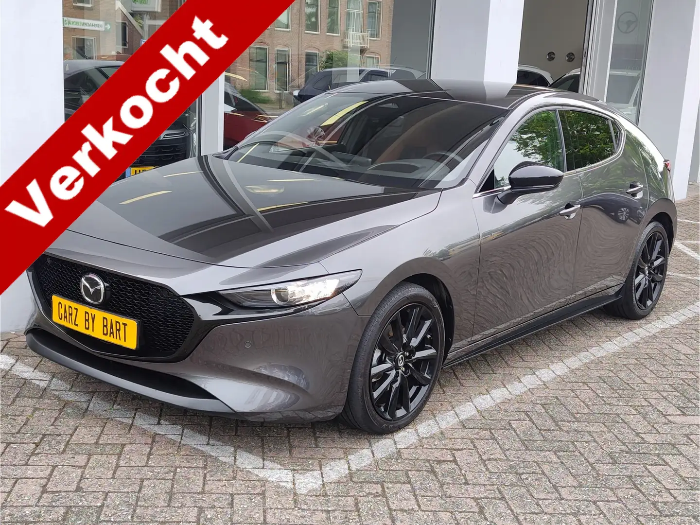 Mazda 3 2.0 e-SKYACTIV-G M HYBRID 122 NAGISA Alcantara | E Gris - 1