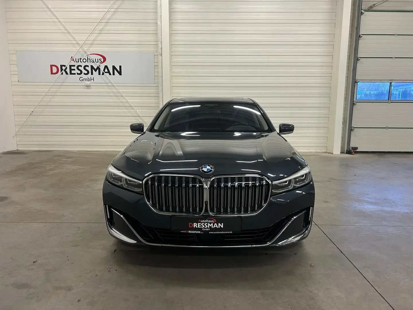 BMW 730 d xDrive LED PANO STHZG LUFT HuD H&K KAMERA Szary - 2