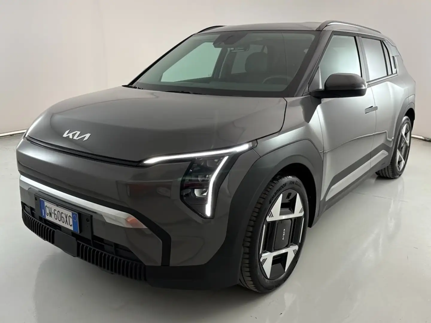 Kia EV6 58,3 kWh  Earth! PREZZO REALE Grau - 1