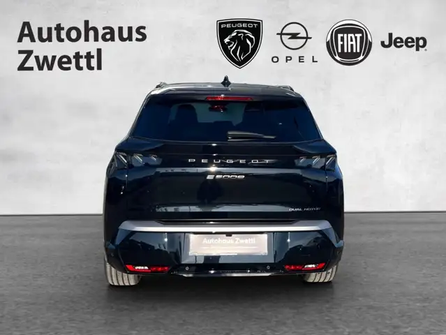 Peugeot 5008 E-5008 GT Elektro 325 AWD 73kWh Ansicht 5