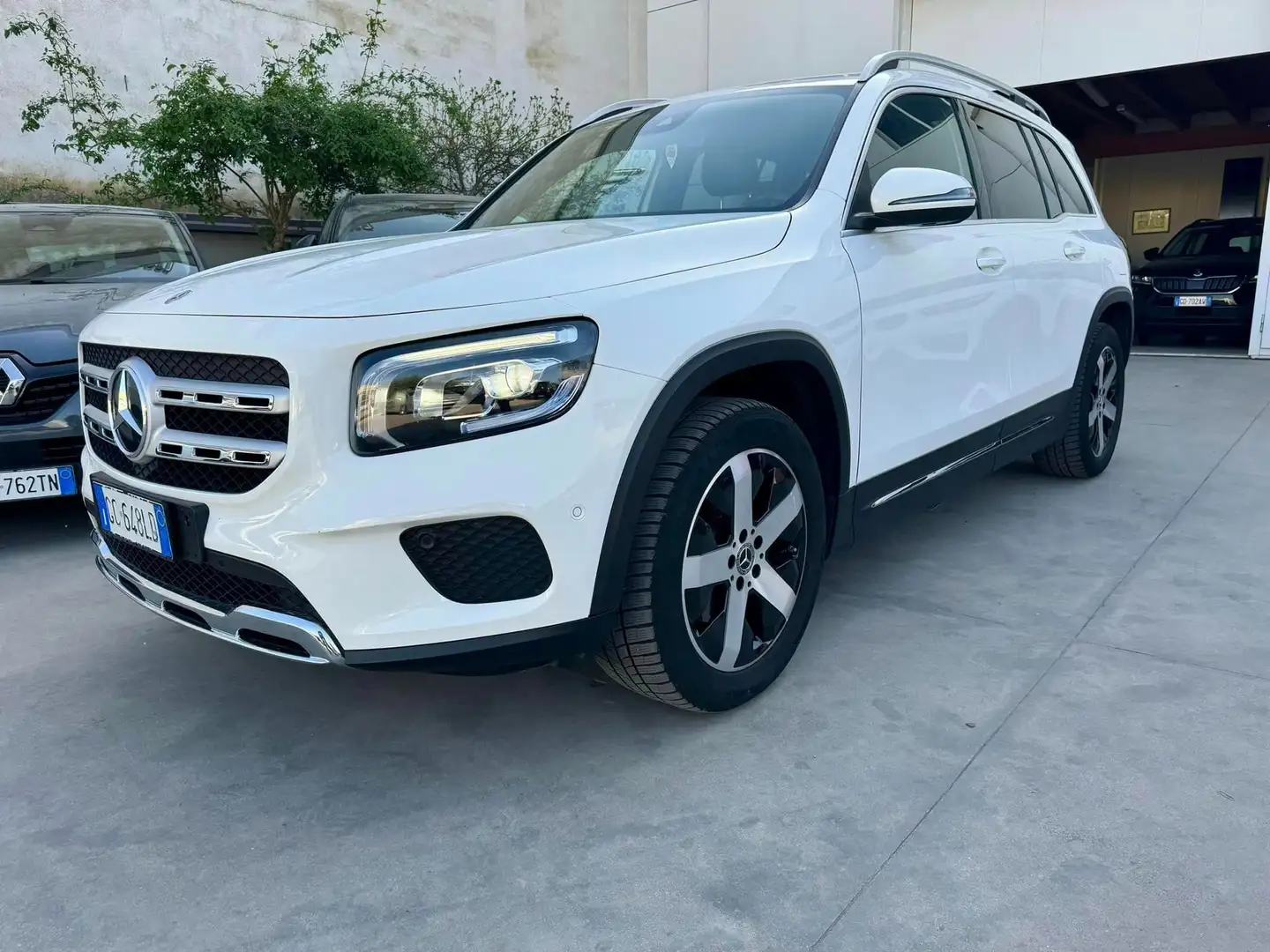 Mercedes-Benz GLB 180 GLB Sport Plus MOTORE MERCEDES Bianco - 1