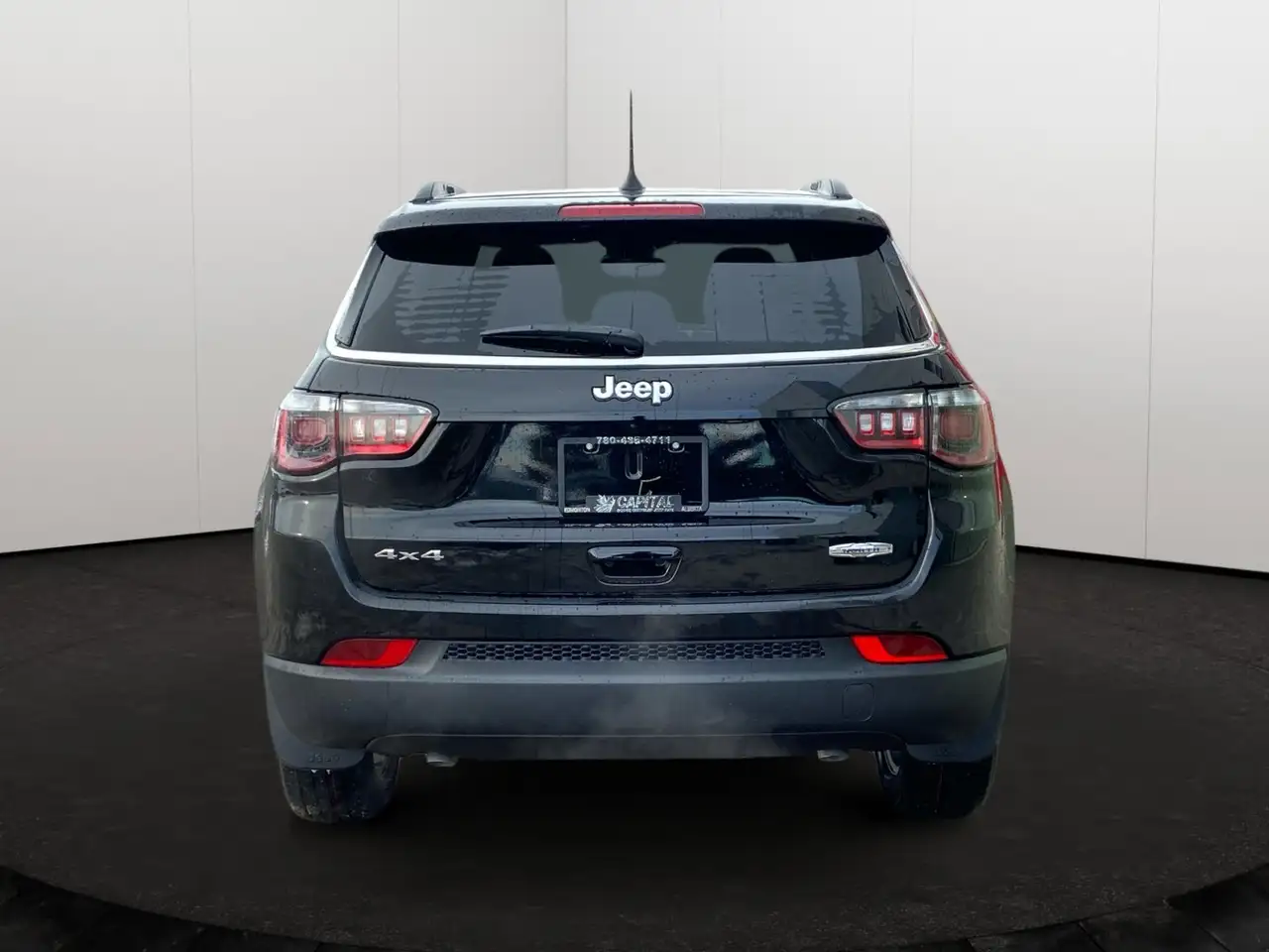 Jeep Compass снимка Jeep Compass