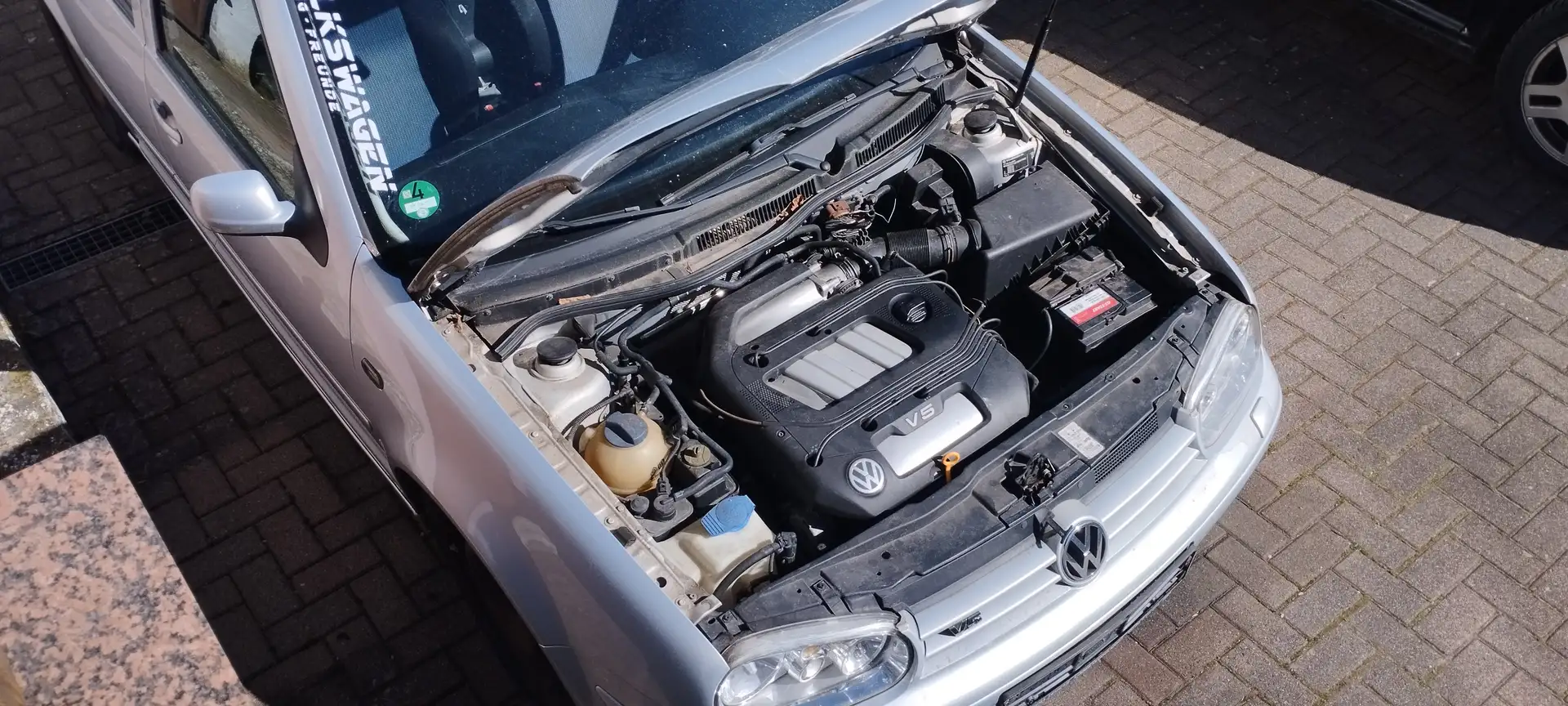 Volkswagen Golf GTI Golf 2.3 V5 GTI Srebrny - 1