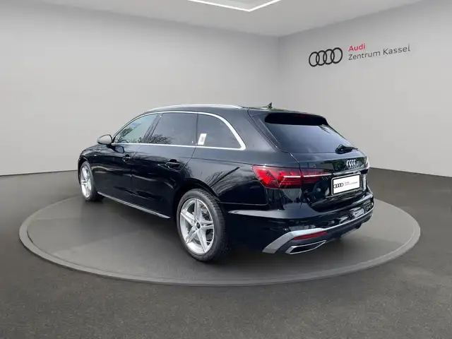 Audi A4 view 5