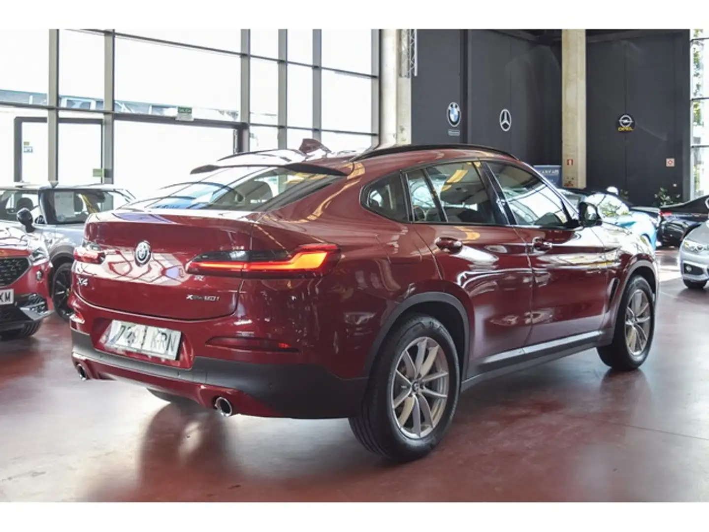 BMW X4 xDrive 20iA Rojo - 2