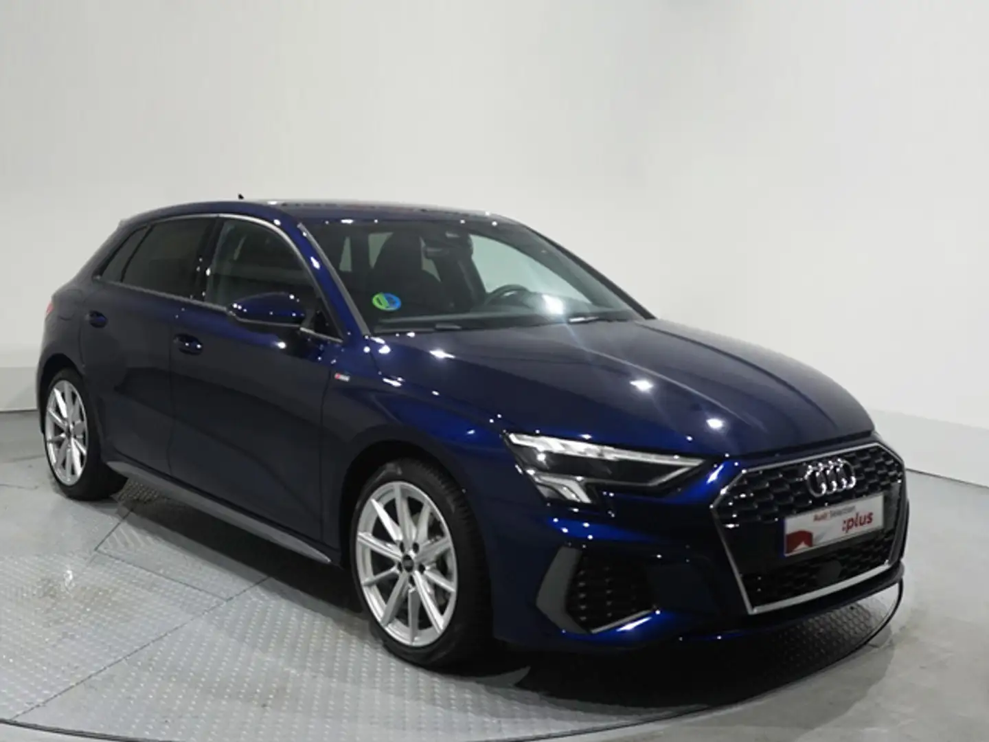 Audi A3 Sportback 30 TFSI S line S tronic Azul - 1