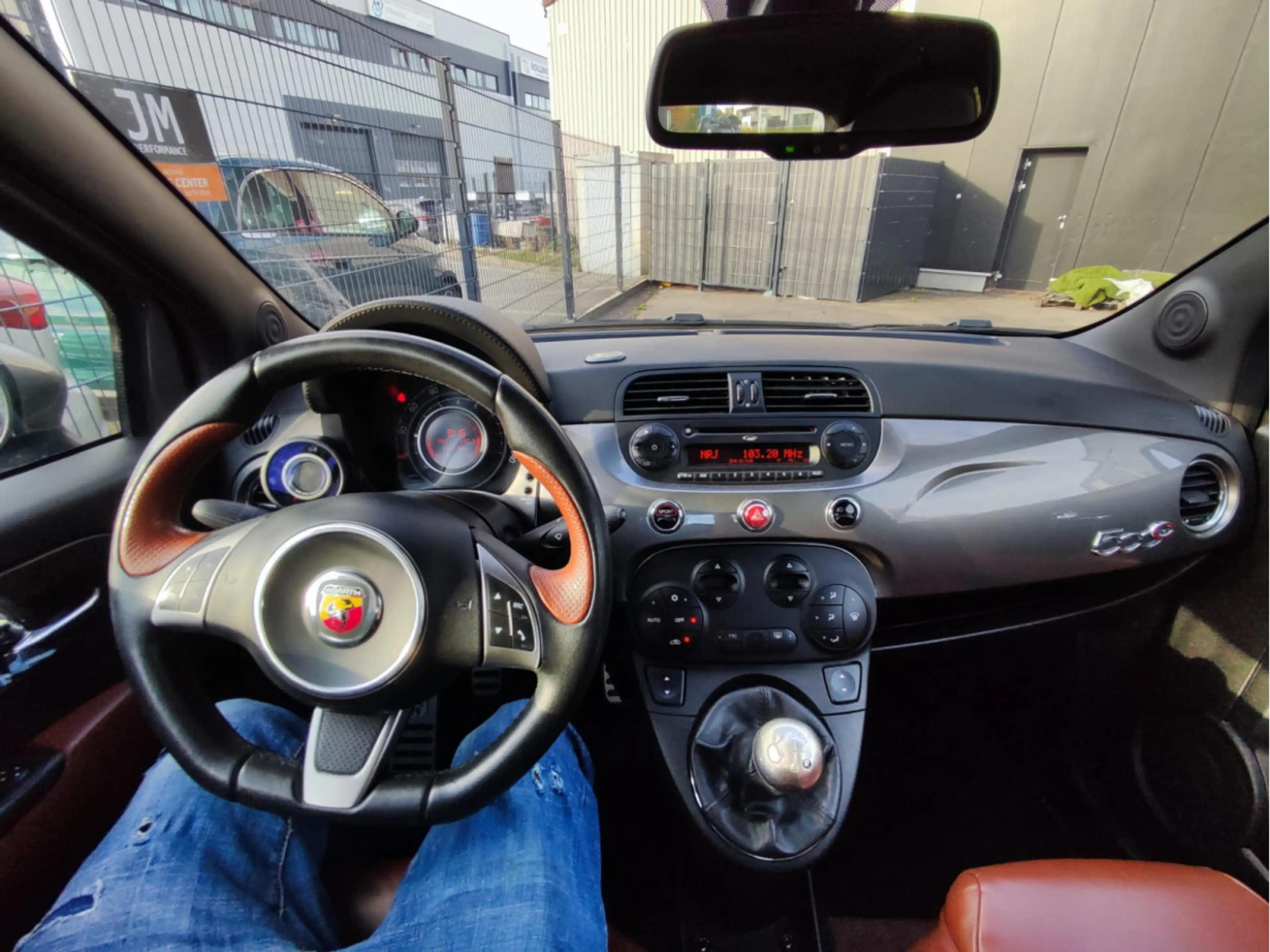 Abarth 500C C 1.4 T — photo 5