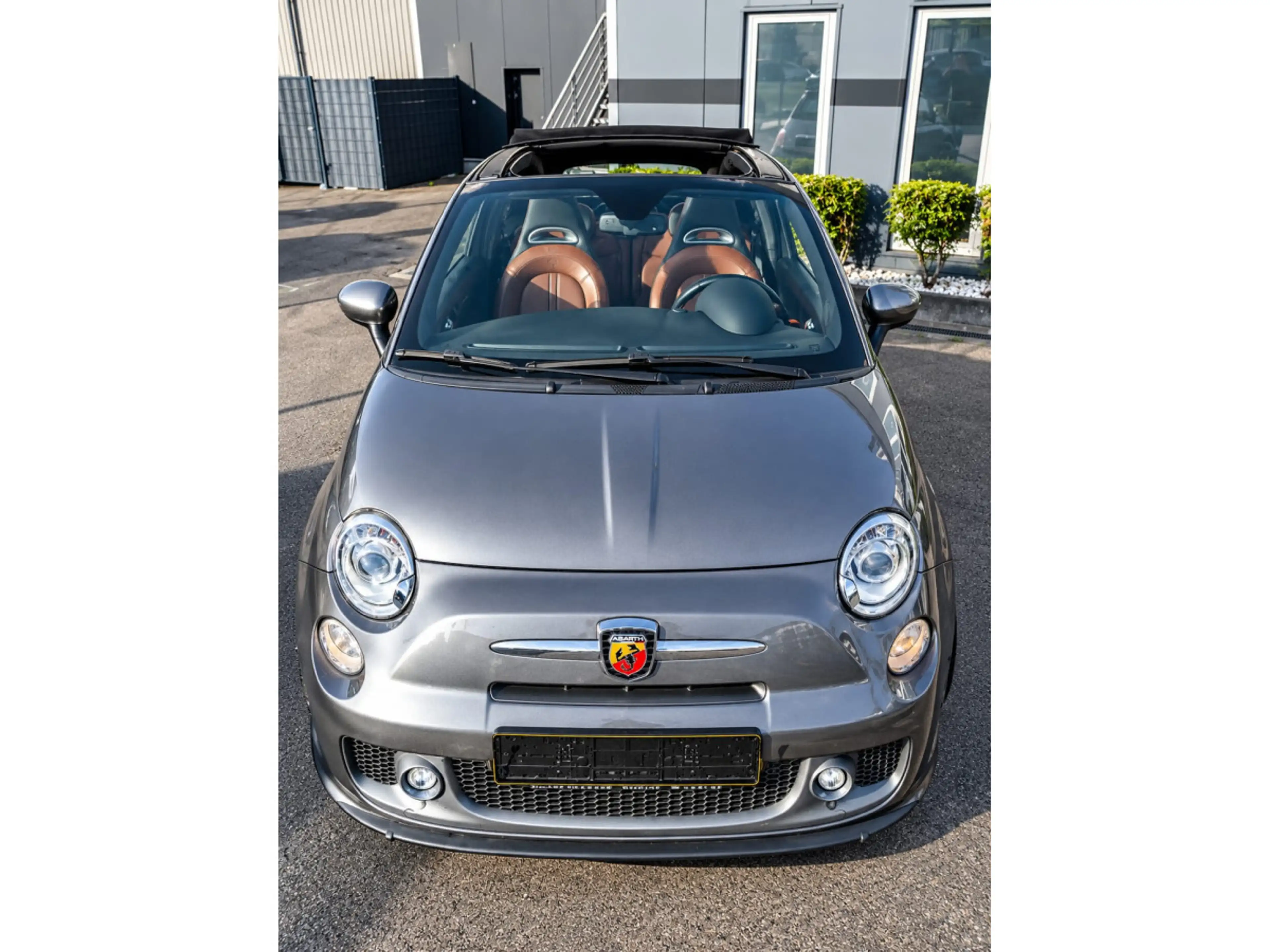 Abarth 500C C 1.4 T — photo 2