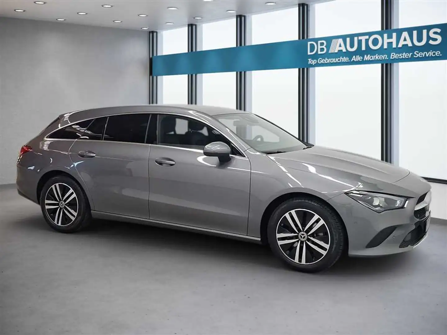 Mercedes-Benz CLA 200 CLA 200 D Shooting Brake Progressive 2.0 DCT Gris - 2