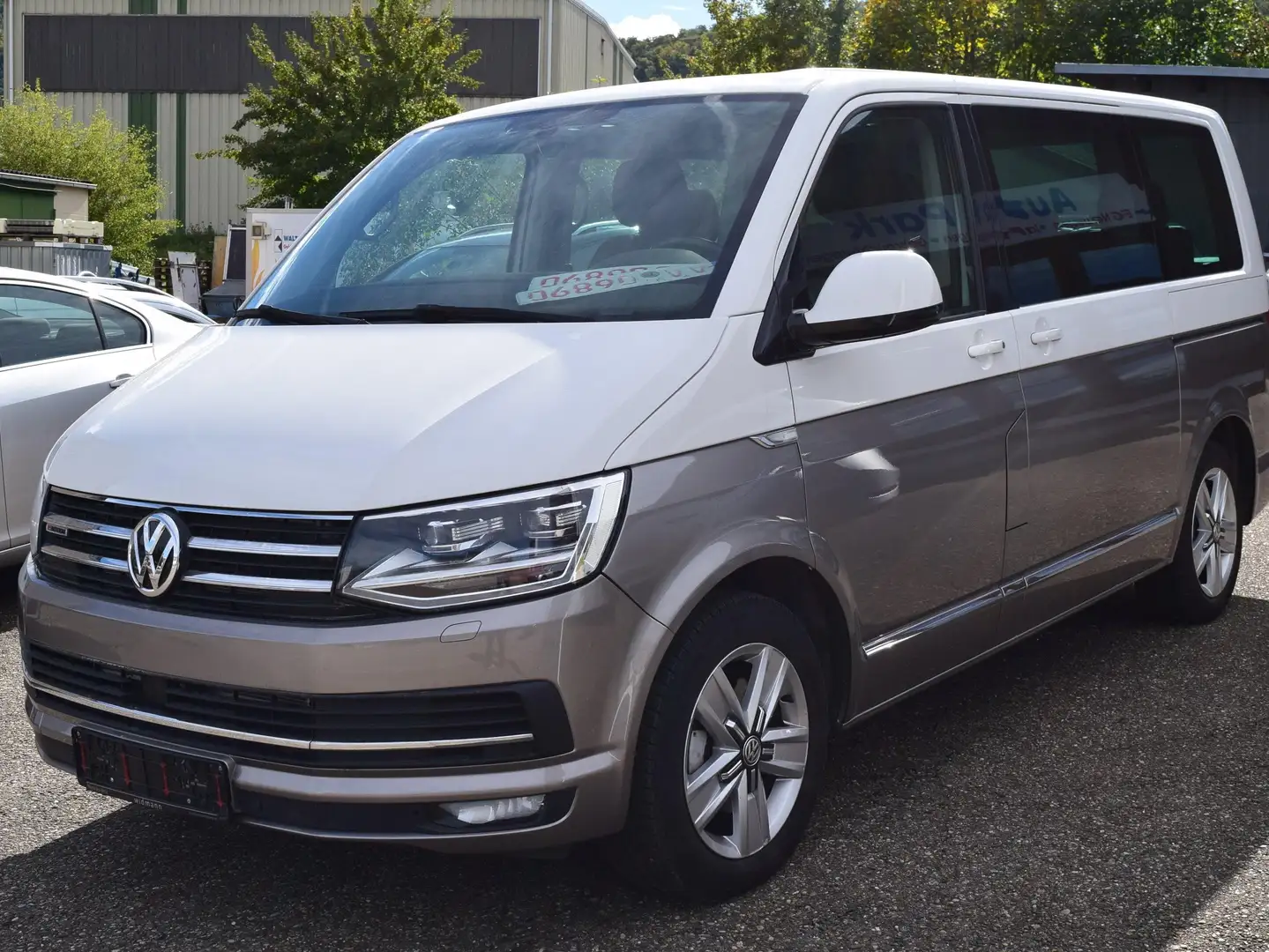 Volkswagen T6 Multivan Multivan Highline 4Motion AHK 2xSchiebetüren - 1