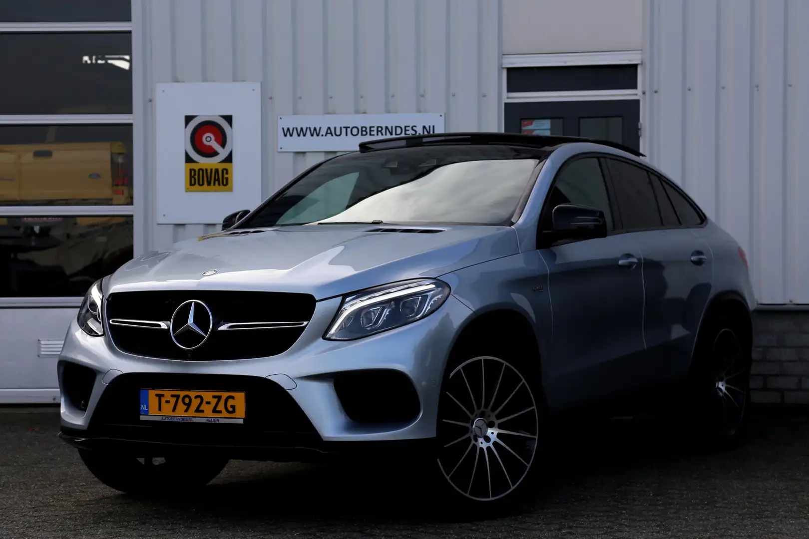 Mercedes-Benz GLE 43 AMG Coupe 367PK 4MATIC 9-G Aut.*Perfect Onderh.*AMG in Grijs - 1