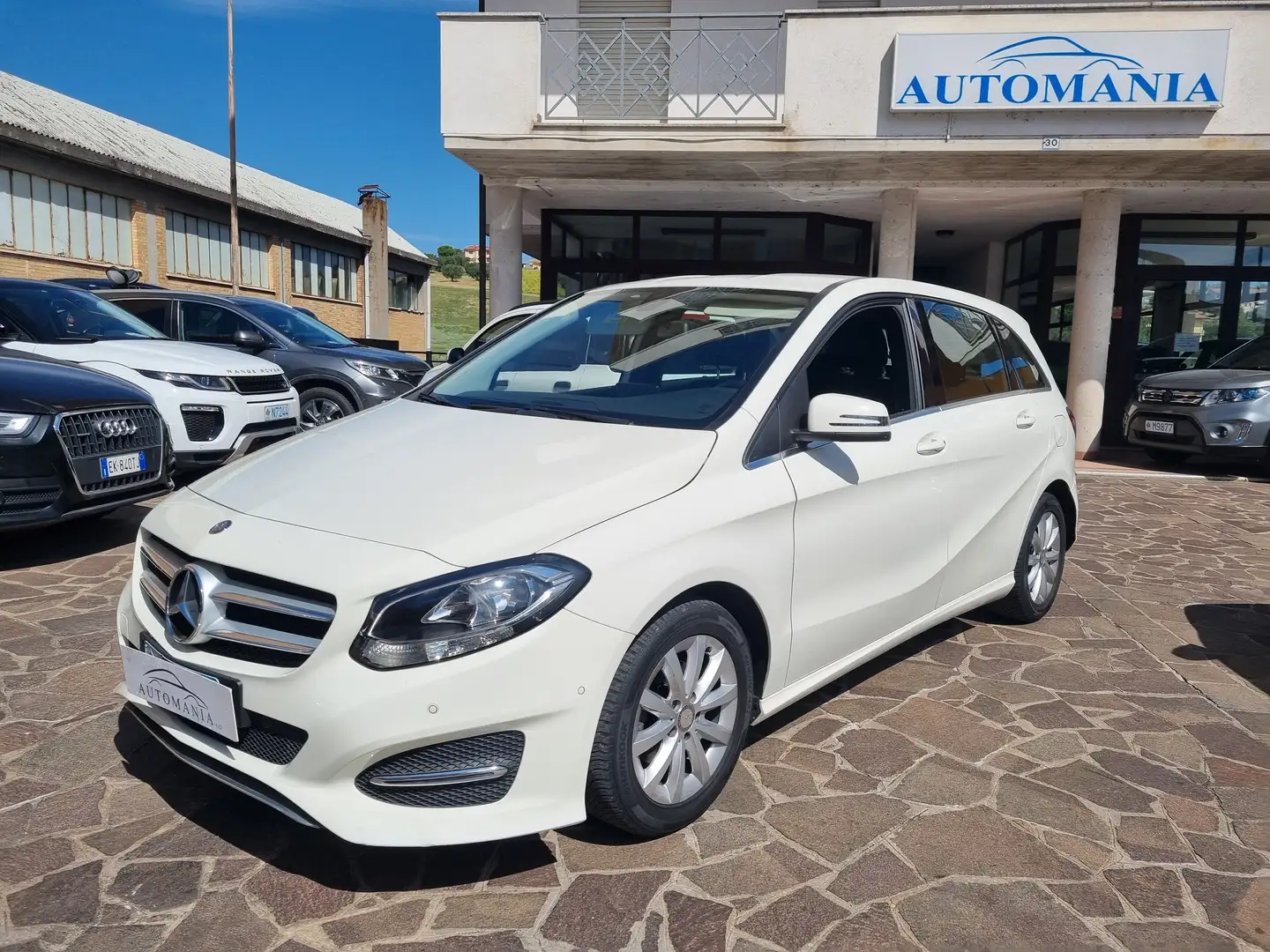 Mercedes-Benz B 180 B 180 d (cdi) Style auto Dist. Ok-Olio cambio ok Bianco - 1
