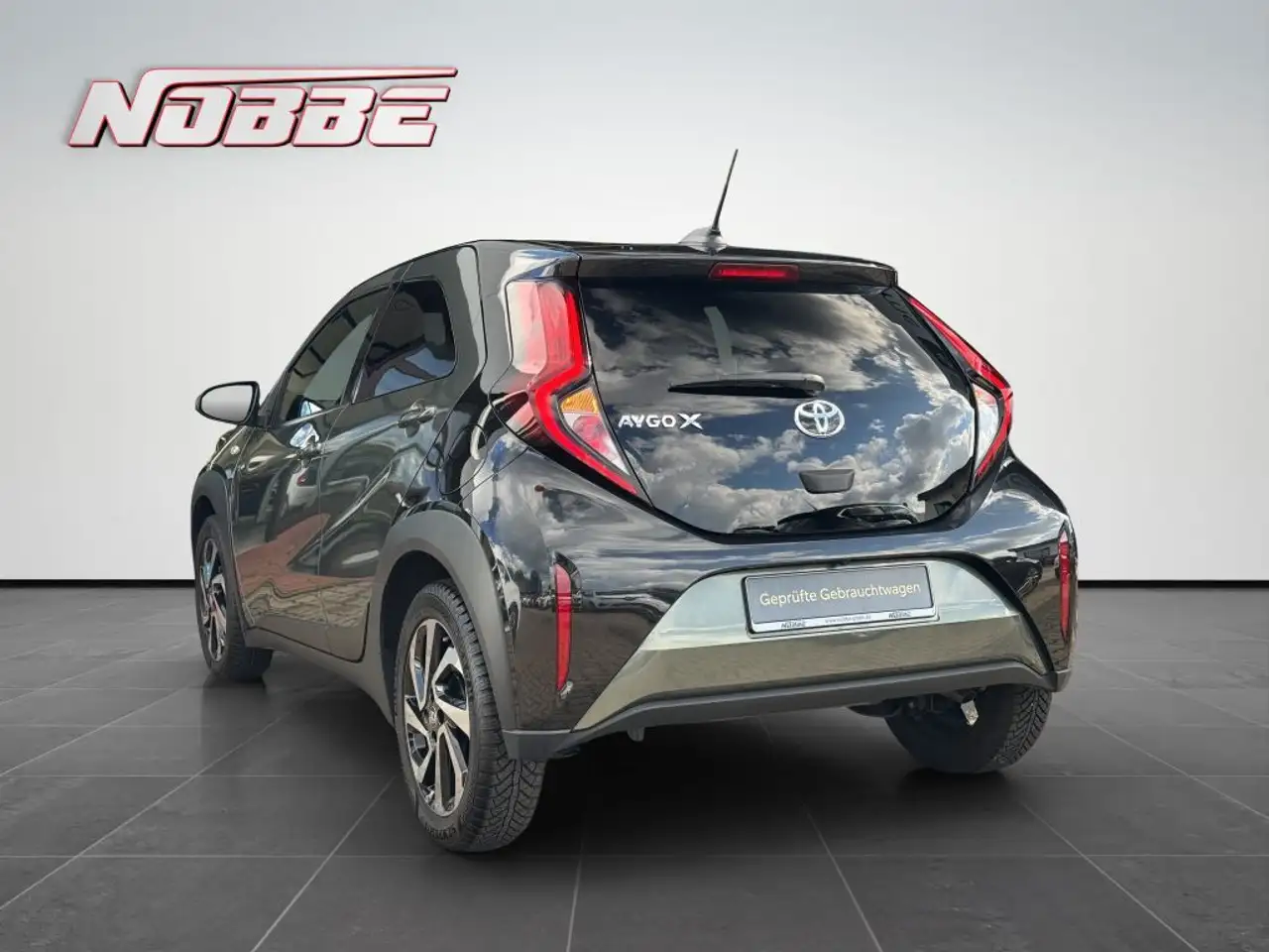 Toyota Aygo X S-CVT Pulse, миниатюра 3