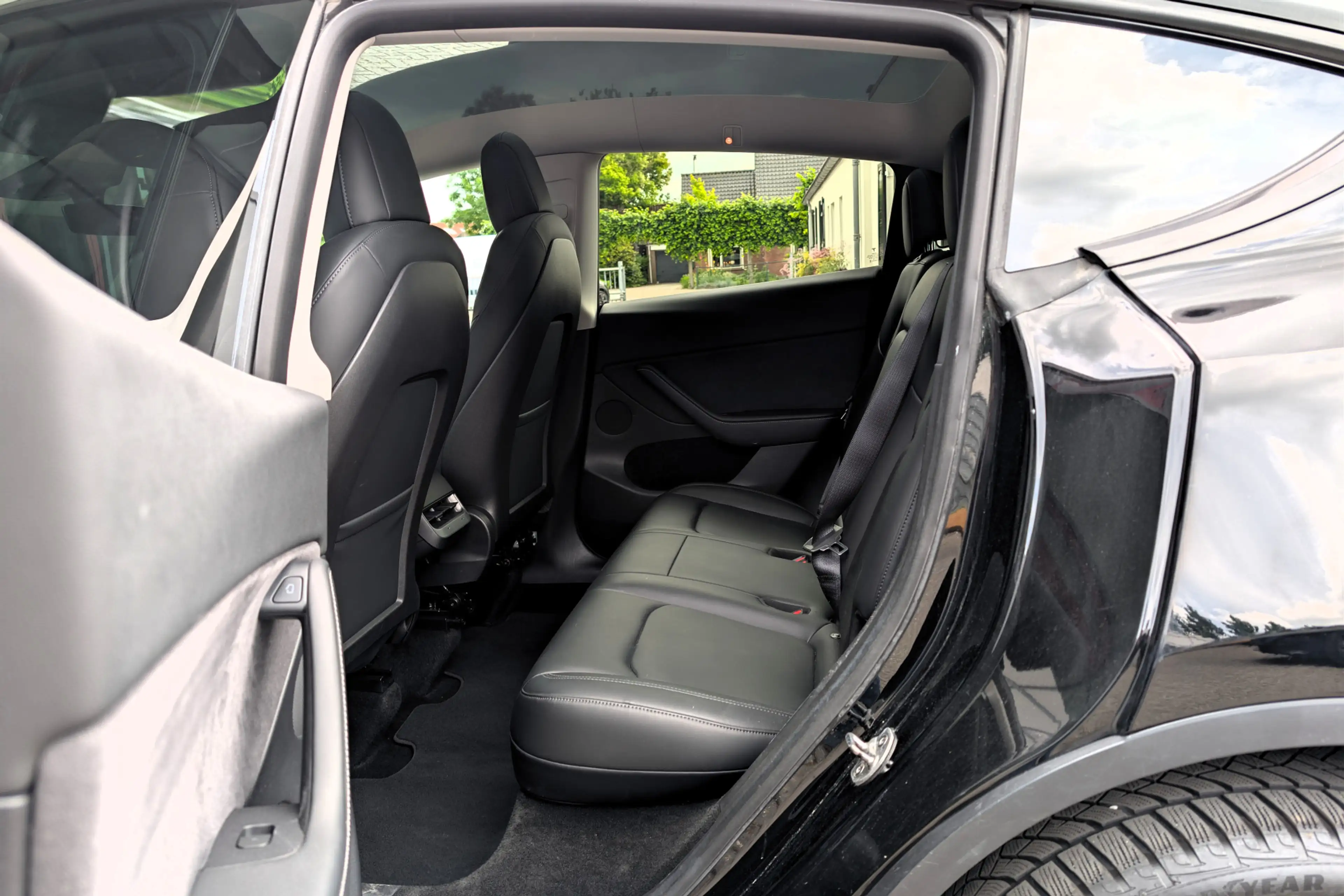Tesla Model Y RWD 58kWh LFP Warmtepomp — photo 36