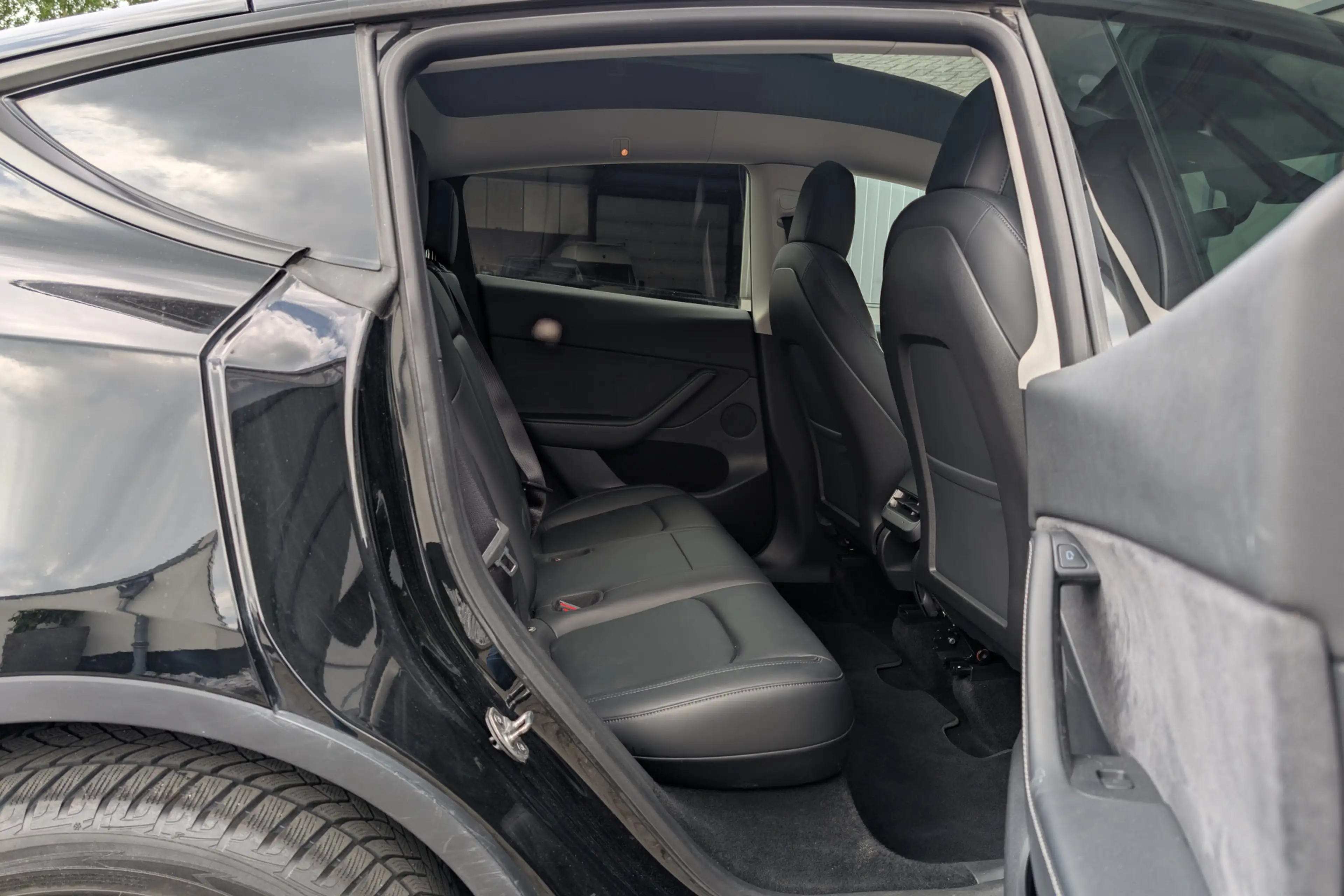 Tesla Model Y RWD 58kWh LFP Warmtepomp — photo 37