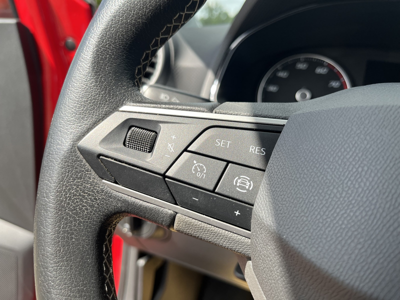 SEAT Arona 1,0 TSI Style + Klima + LED + + SunSet + Alufelgen — photo 11