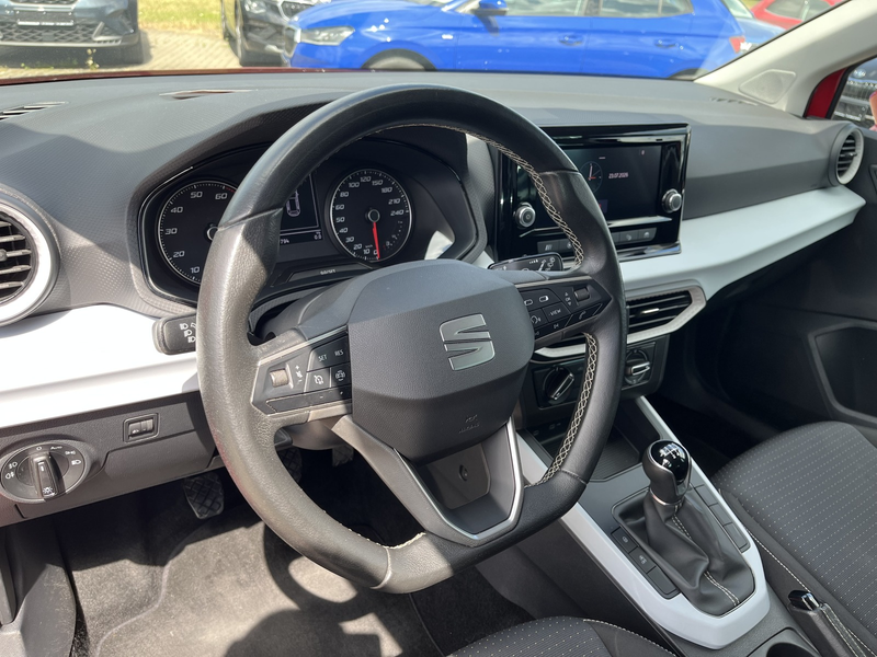 SEAT Arona 1,0 TSI Style + Klima + LED + + SunSet + Alufelgen — photo 4