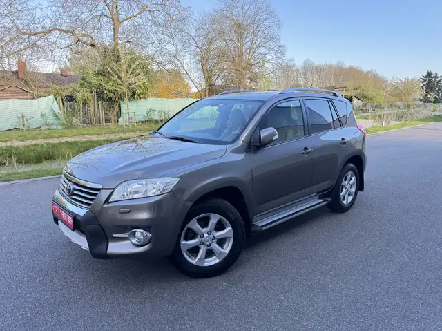 Toyota RAV 4 2.0i VVT-i  Automatic / Export Afrik Only