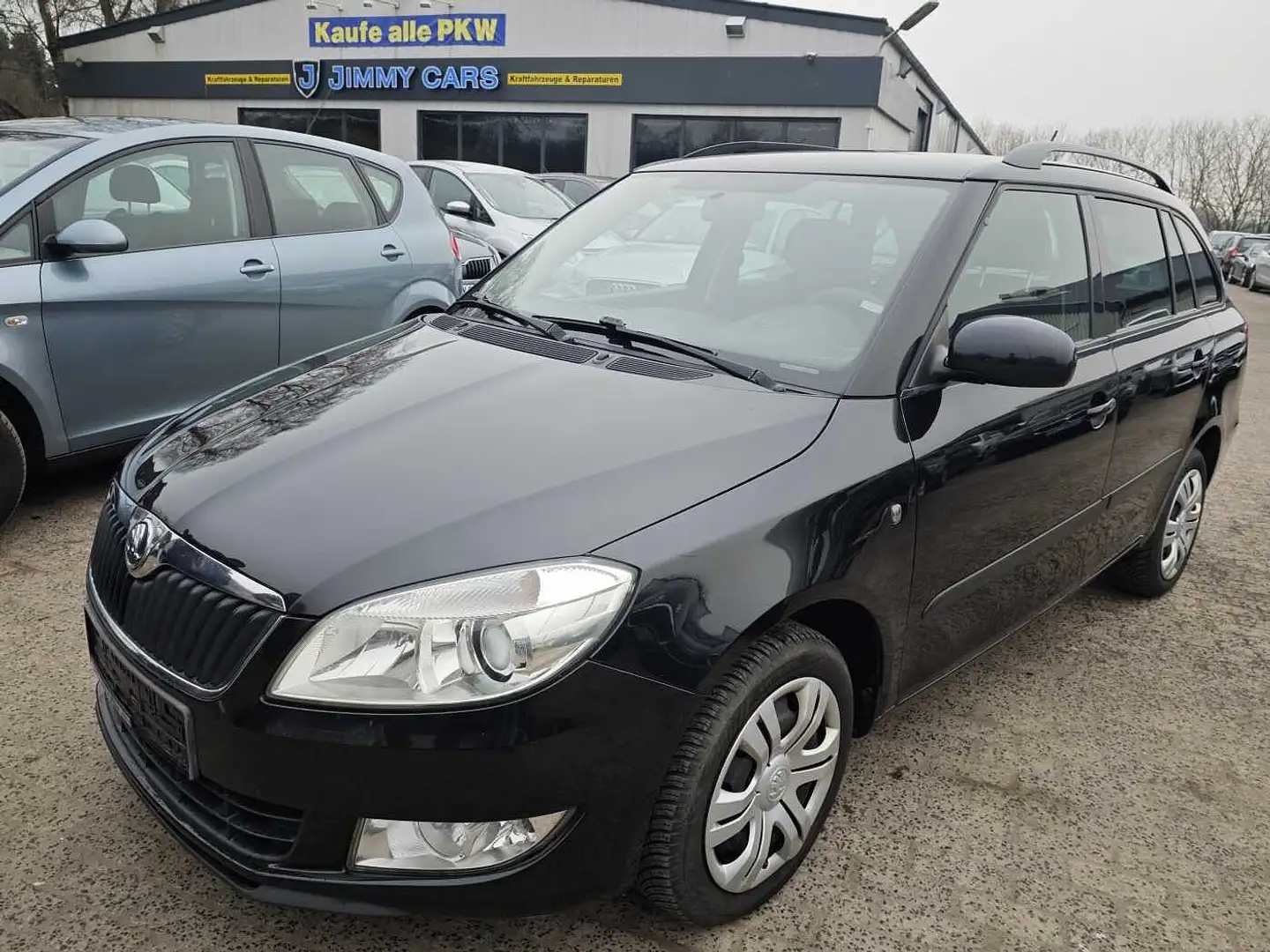Skoda Fabia II 1.2 TSI Fresh Green tec Schwarz - 1