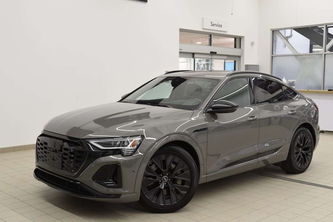 2024 Audi Q8 e-tron B&O+TECH PACK+PREMIUM PACK B&O+TECH PACK+PREMIUM PACK / BLACK COMPETITION+LED+AWD