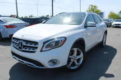 White 2018 Mercedes-Benz GLA 250 4MATIC SUV / Crossover All-Wheel Drive 7-Speed Dual Clutch