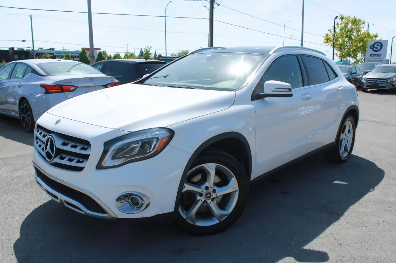 Mercedes-Benz GLA снимка Mercedes-Benz GLA