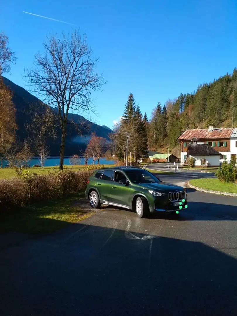 BMW X1 23 d xDrive xLine Vert - 1