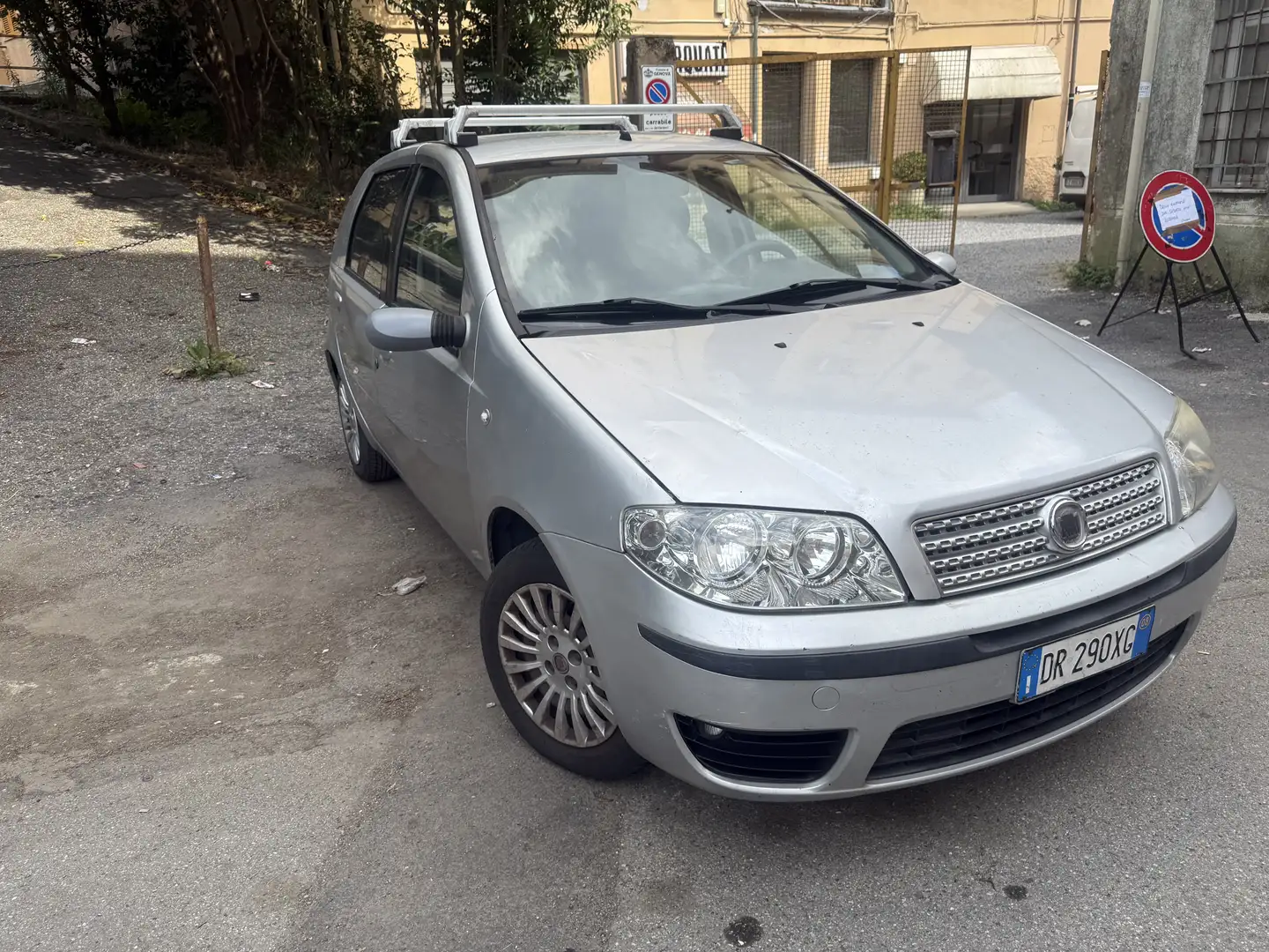 Fiat Punto 5p 1.2 16v Dynamic - 2