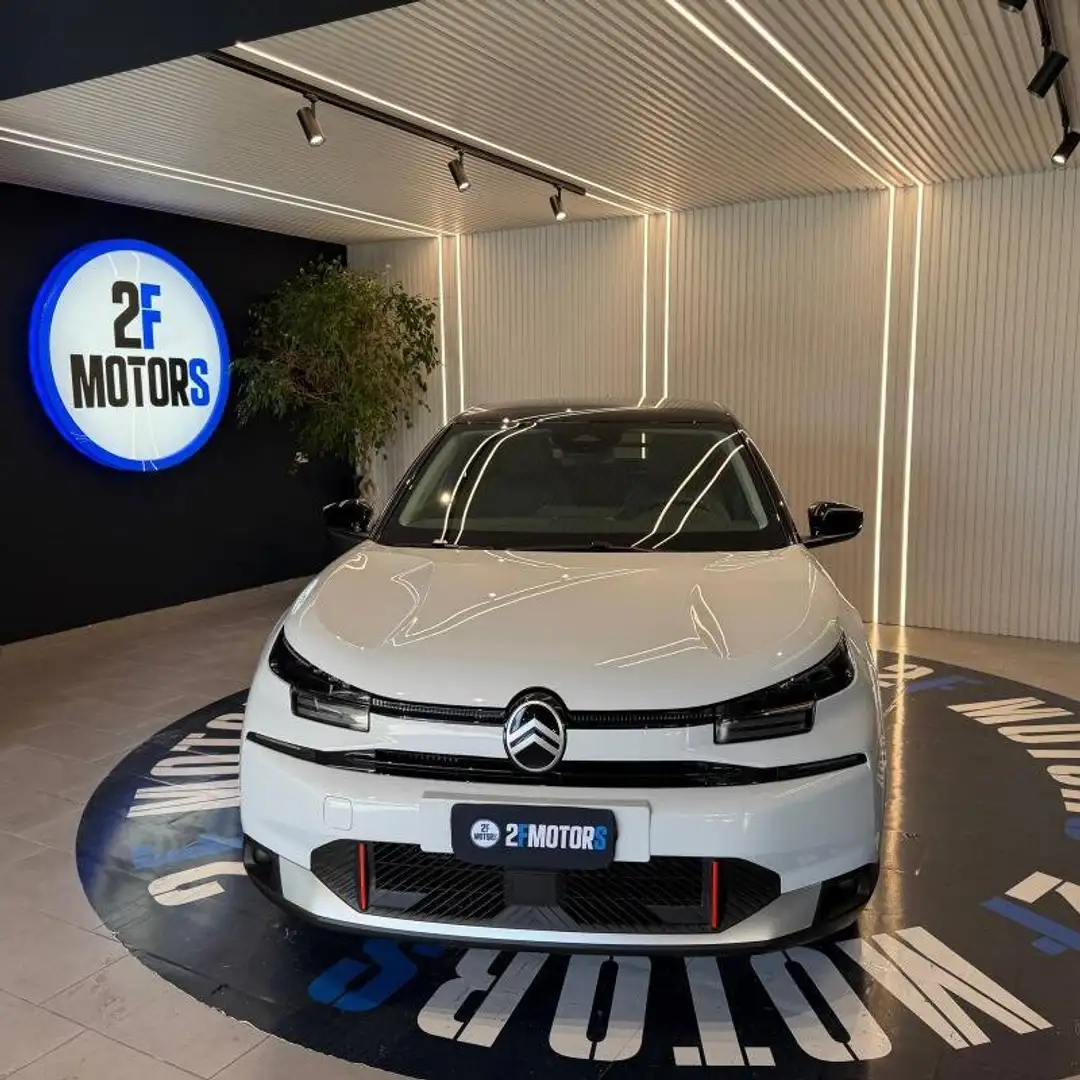 Citroen C4 1.2 hybrid Collection 145cv e-dcs6 Weiß - 2