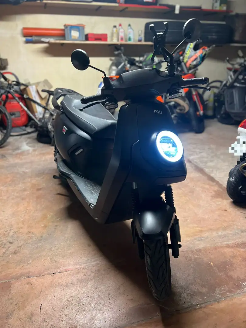 Niu MQi GT 100 - 1