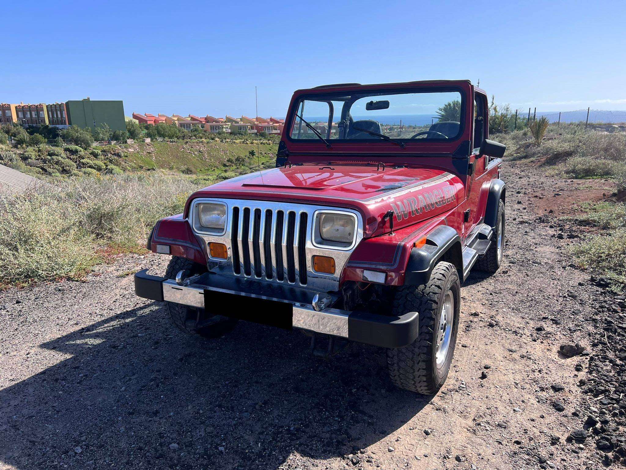 Jeep Wrangler LAREDO S 4.2 CARB - foto 1