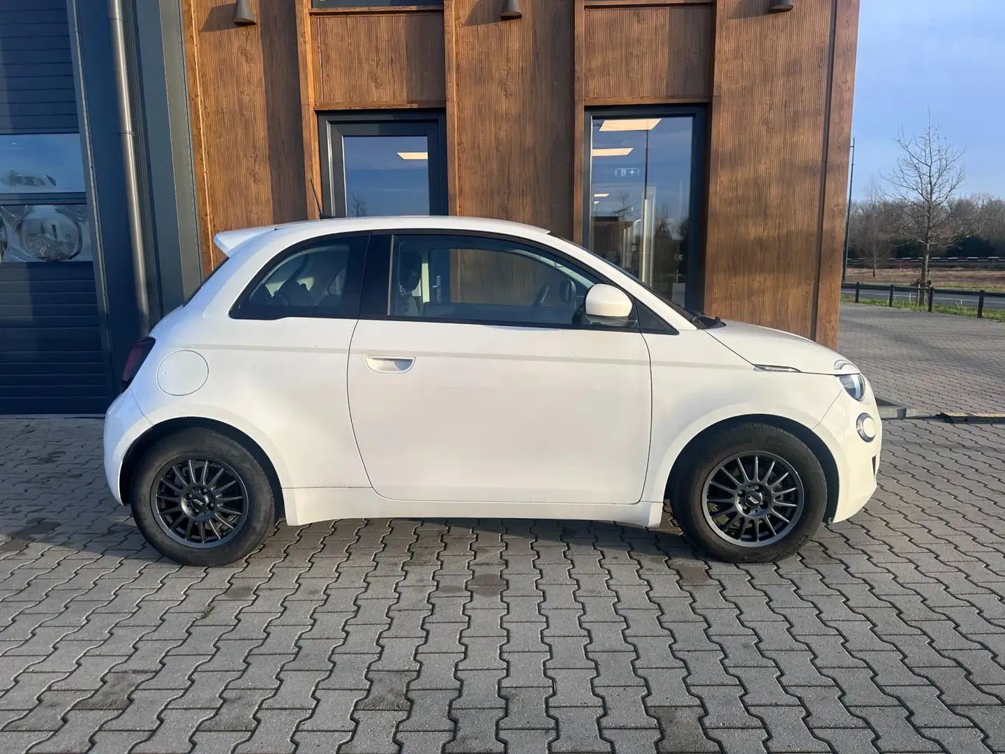 Fiat 500 Action 24 kWh two tone wrap Wit - 2