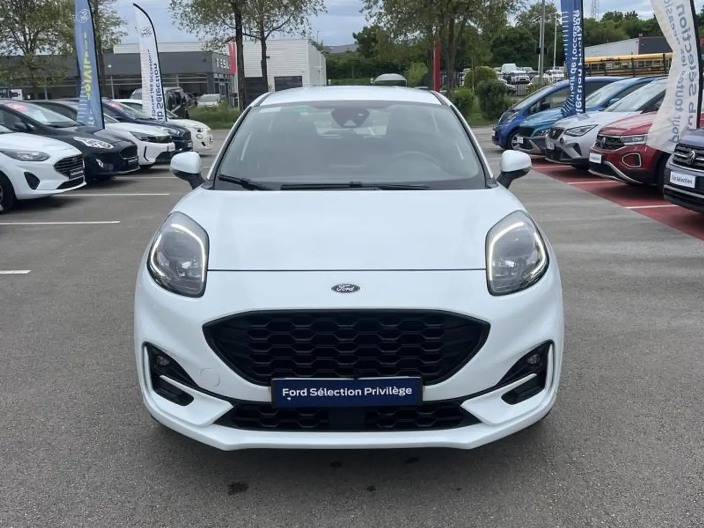 Ford Puma 1.0 EcoBoost 125ch S\u0026S mHEV ST-Line Powershift Blanc - 2