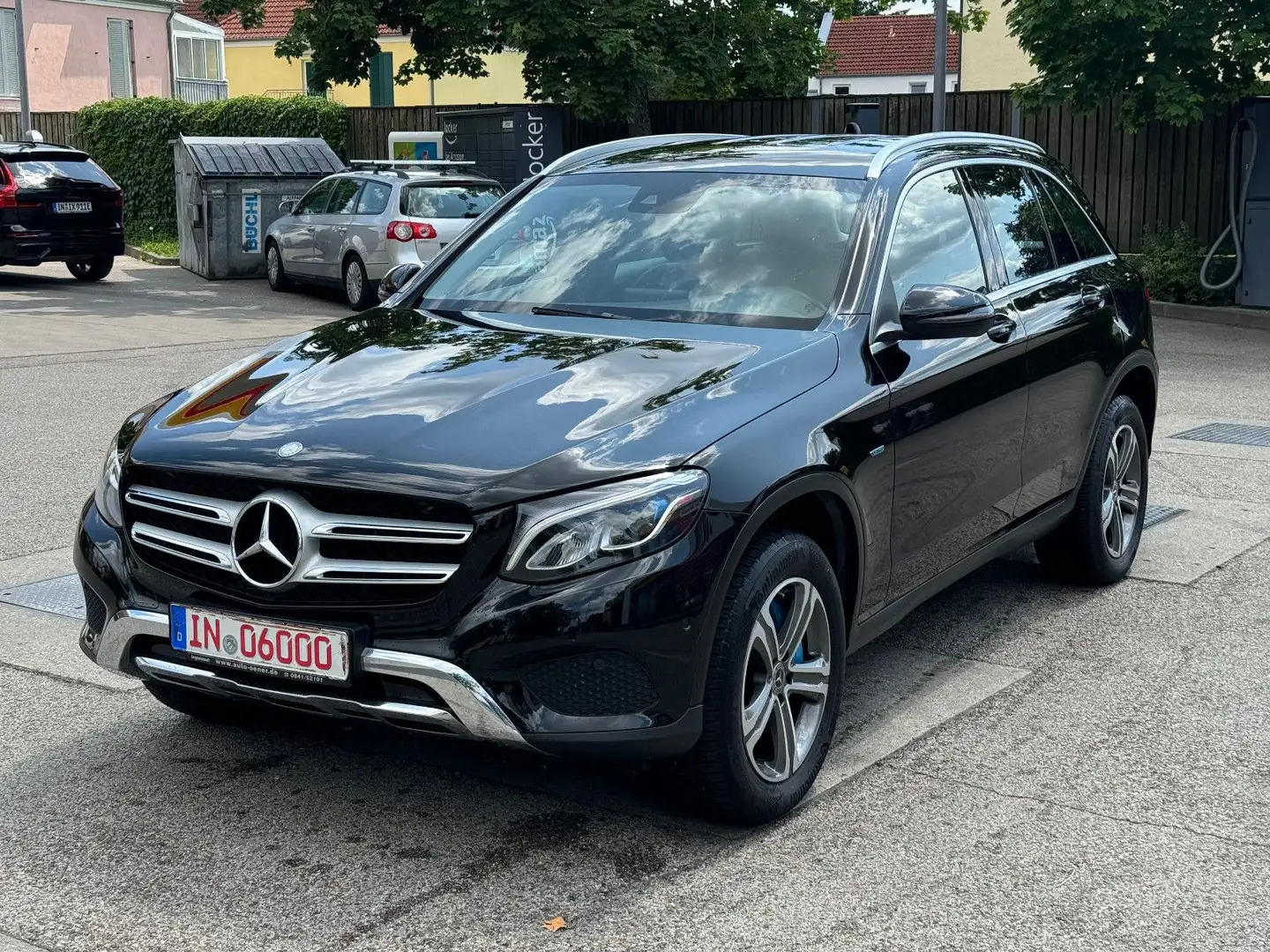 Mercedes-Benz GLC 350 E 4Matic*Navi*SHZ*Alcantara*EURO6* Czarny - 2