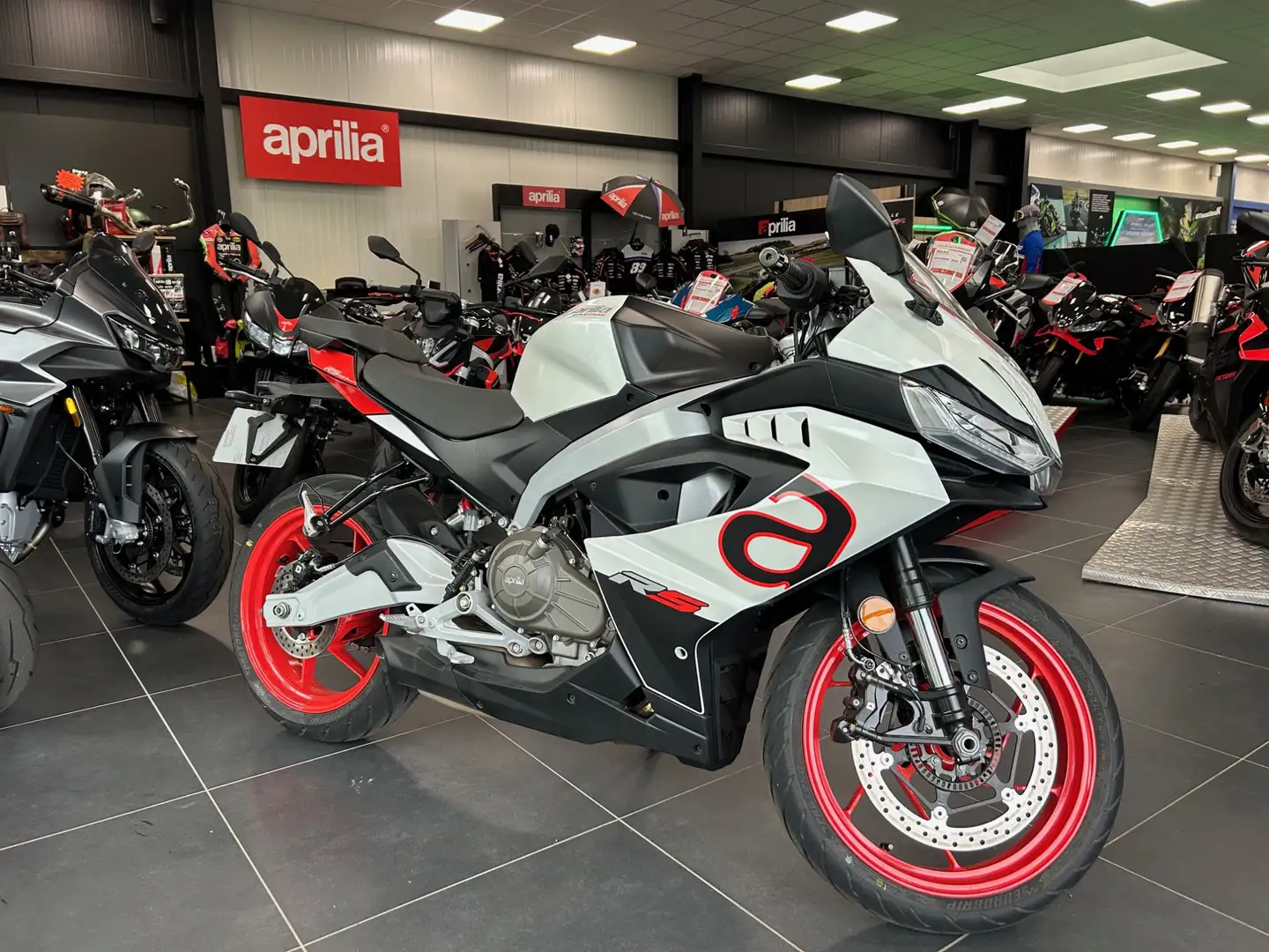 Aprilia RS 457 Blanc - 1