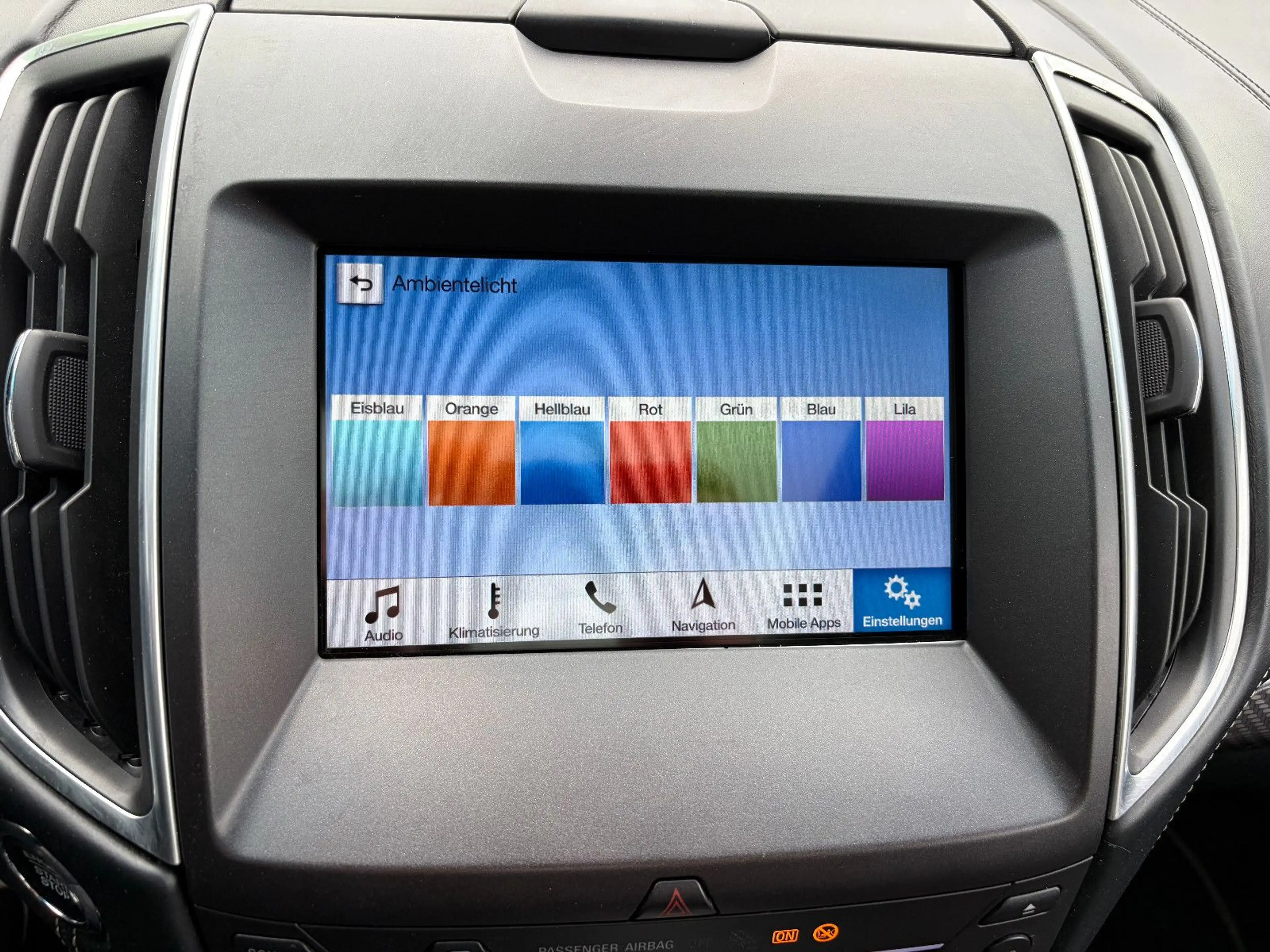 Ford Edge Vignale 4x4 PANO AHK ACC 20" LED NAV KAMERA — photo 41