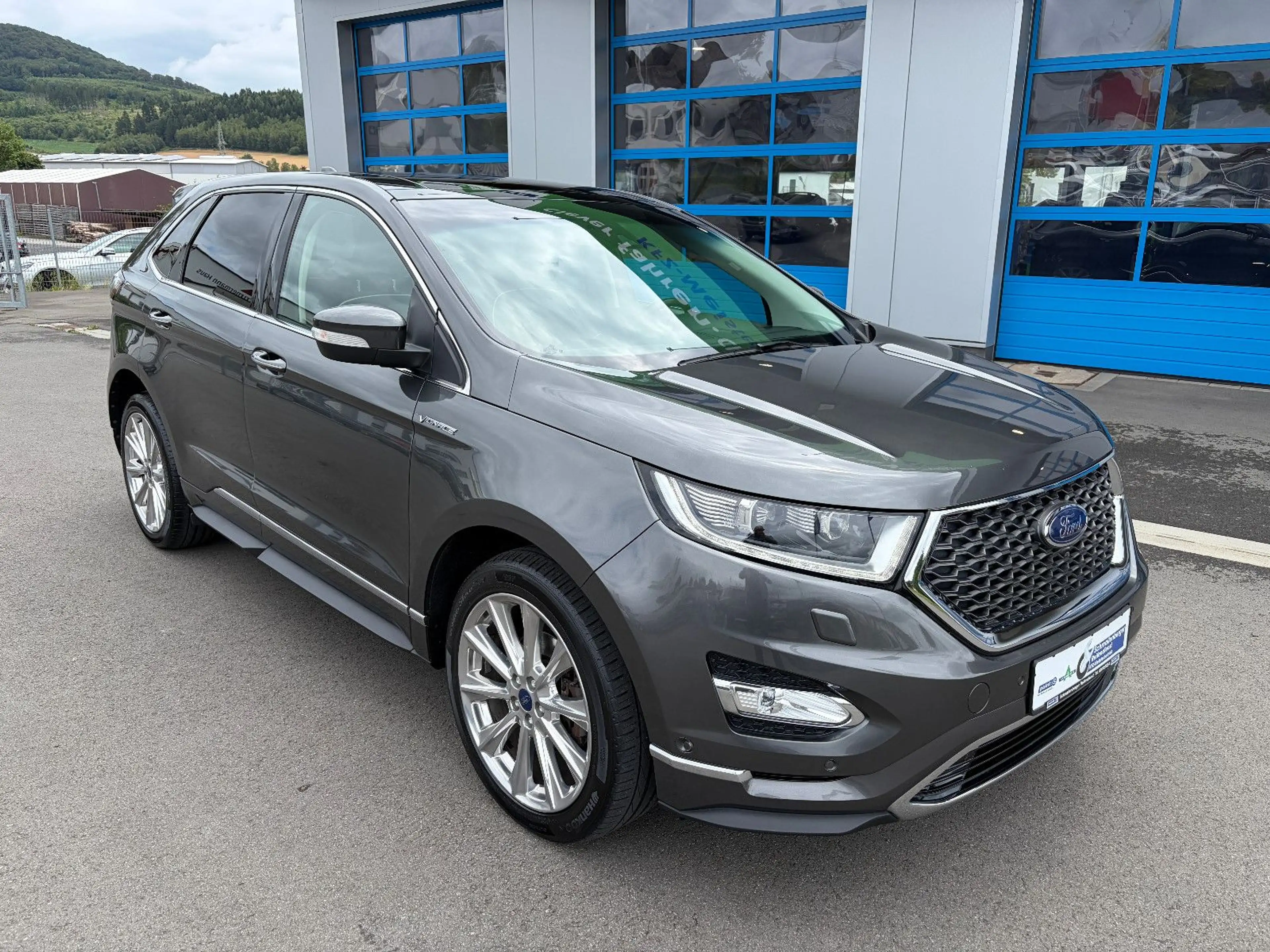 Ford Edge Vignale 4x4 PANO AHK ACC 20" LED NAV KAMERA — photo 3