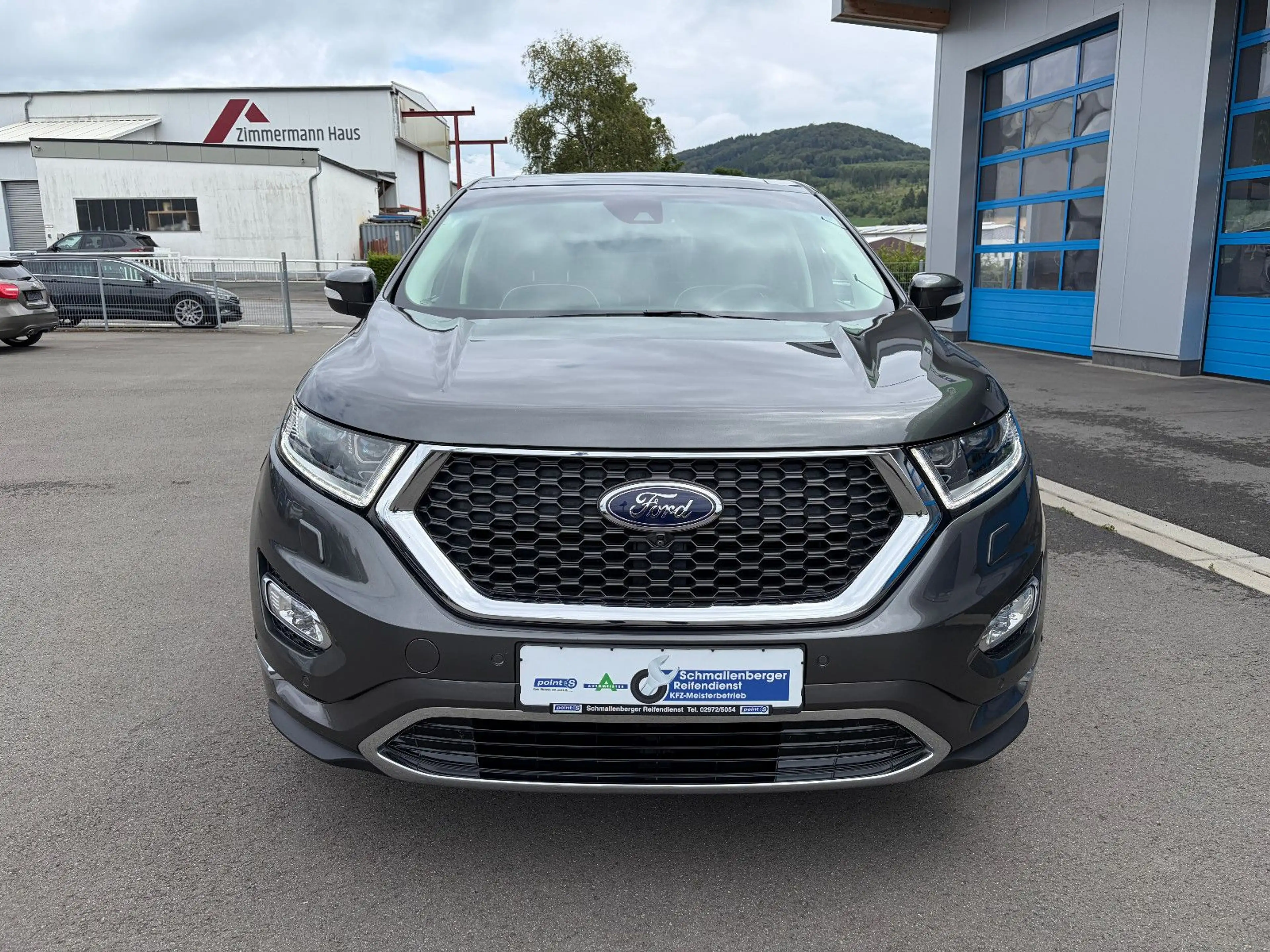 Ford Edge Vignale 4x4 PANO AHK ACC 20" LED NAV KAMERA — photo 13