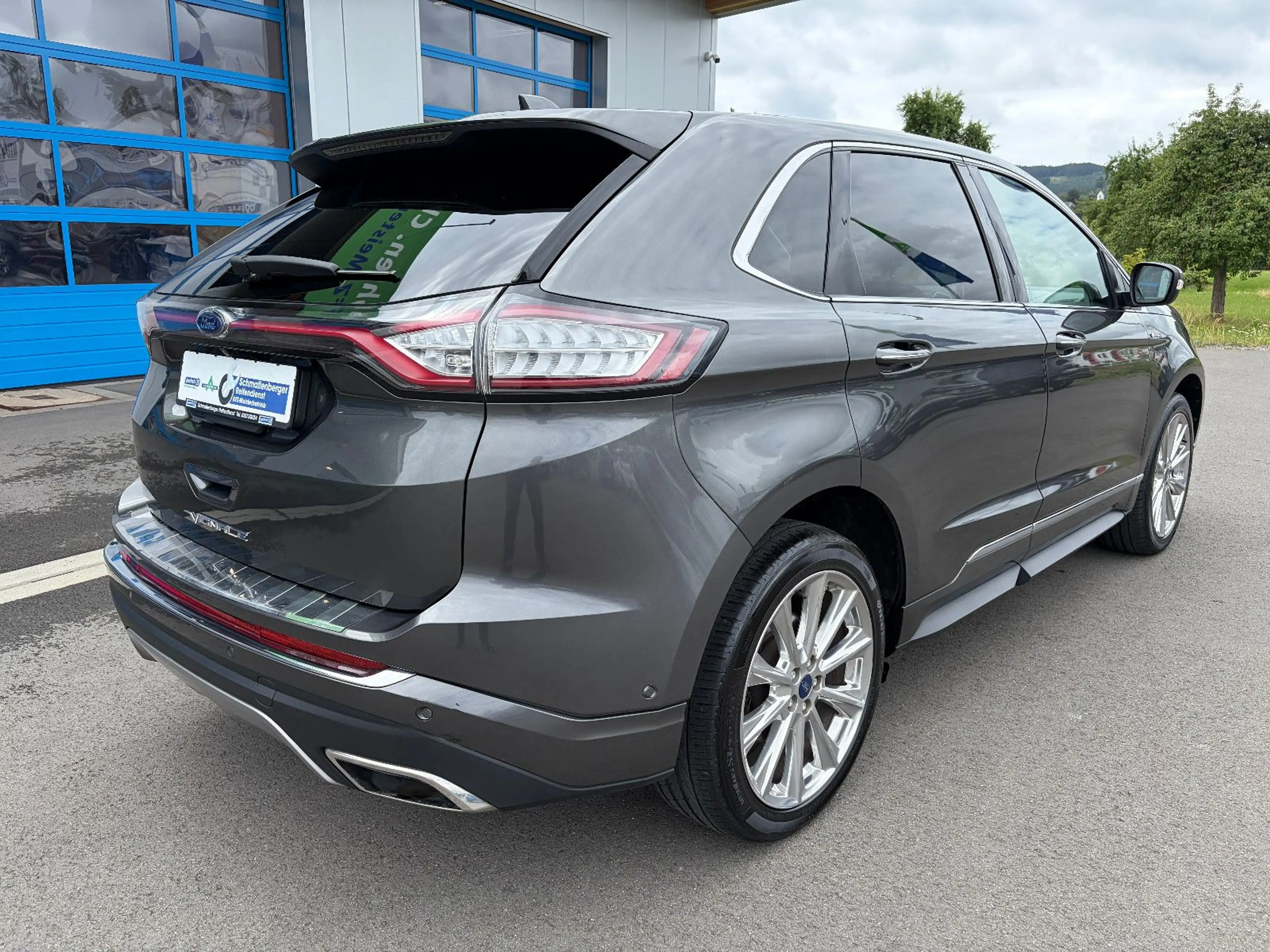 Ford Edge Vignale 4x4 PANO AHK ACC 20" LED NAV KAMERA — photo 7