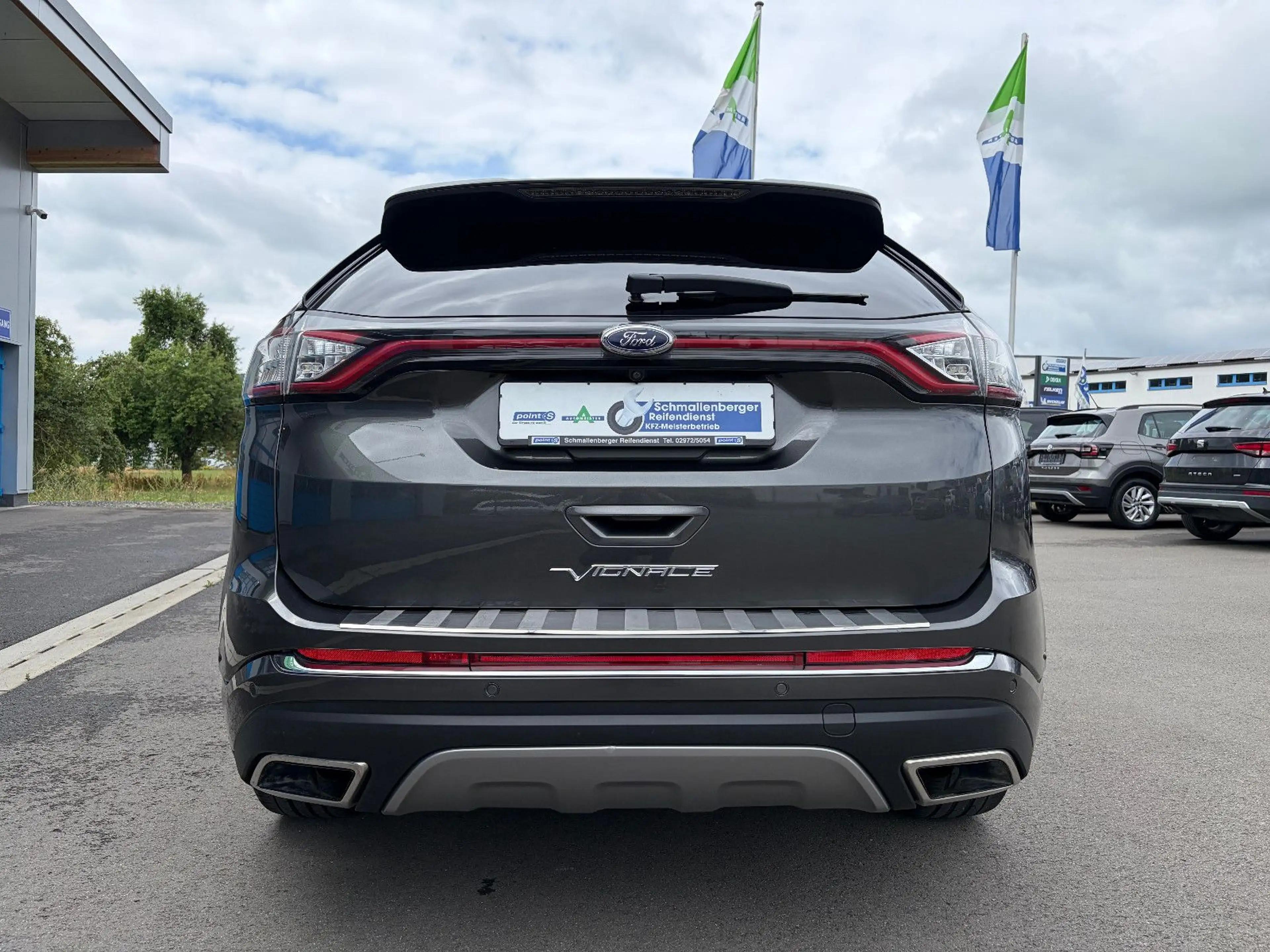 Ford Edge Vignale 4x4 PANO AHK ACC 20" LED NAV KAMERA — photo 8