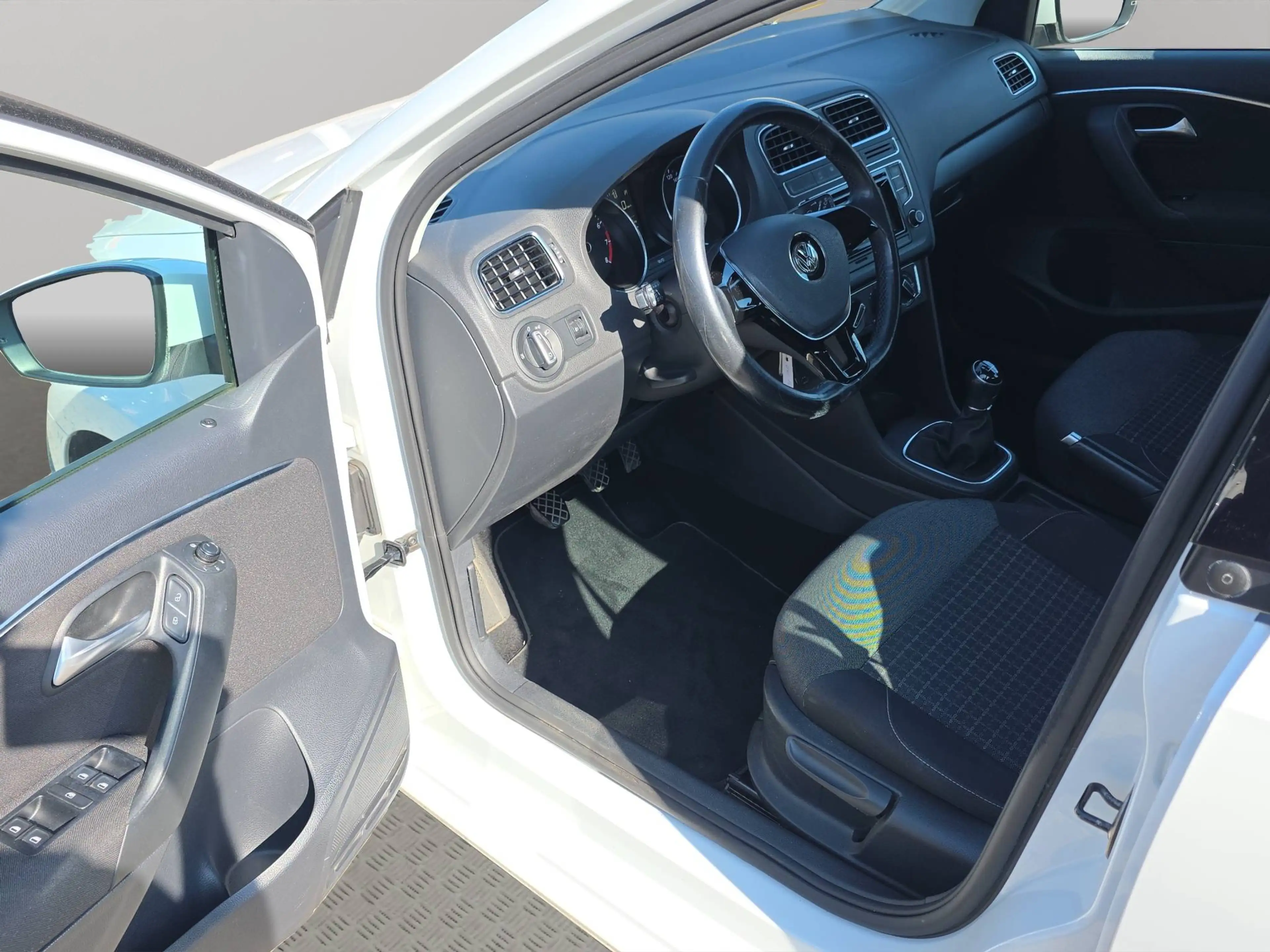 Volkswagen Polo Comfortline BMT 1,2 TSI — photo 10