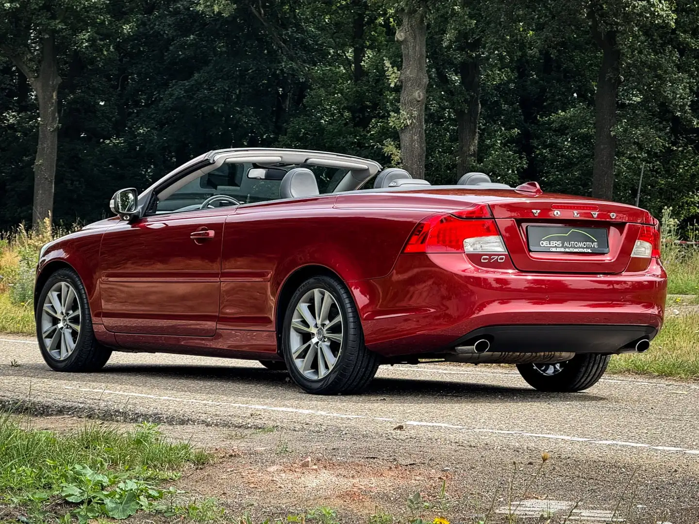 Volvo C70 Convertible 2.5 T5 Summum | Volledige historie | F Rood - 2