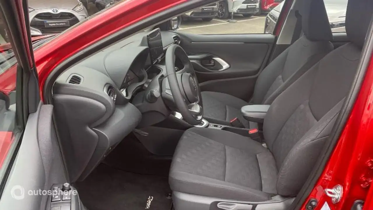 Toyota Yaris Yaris — photo 12