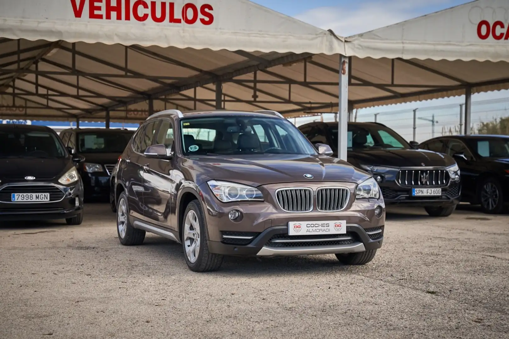 BMW X1 sDrive 18d Marrón - 2