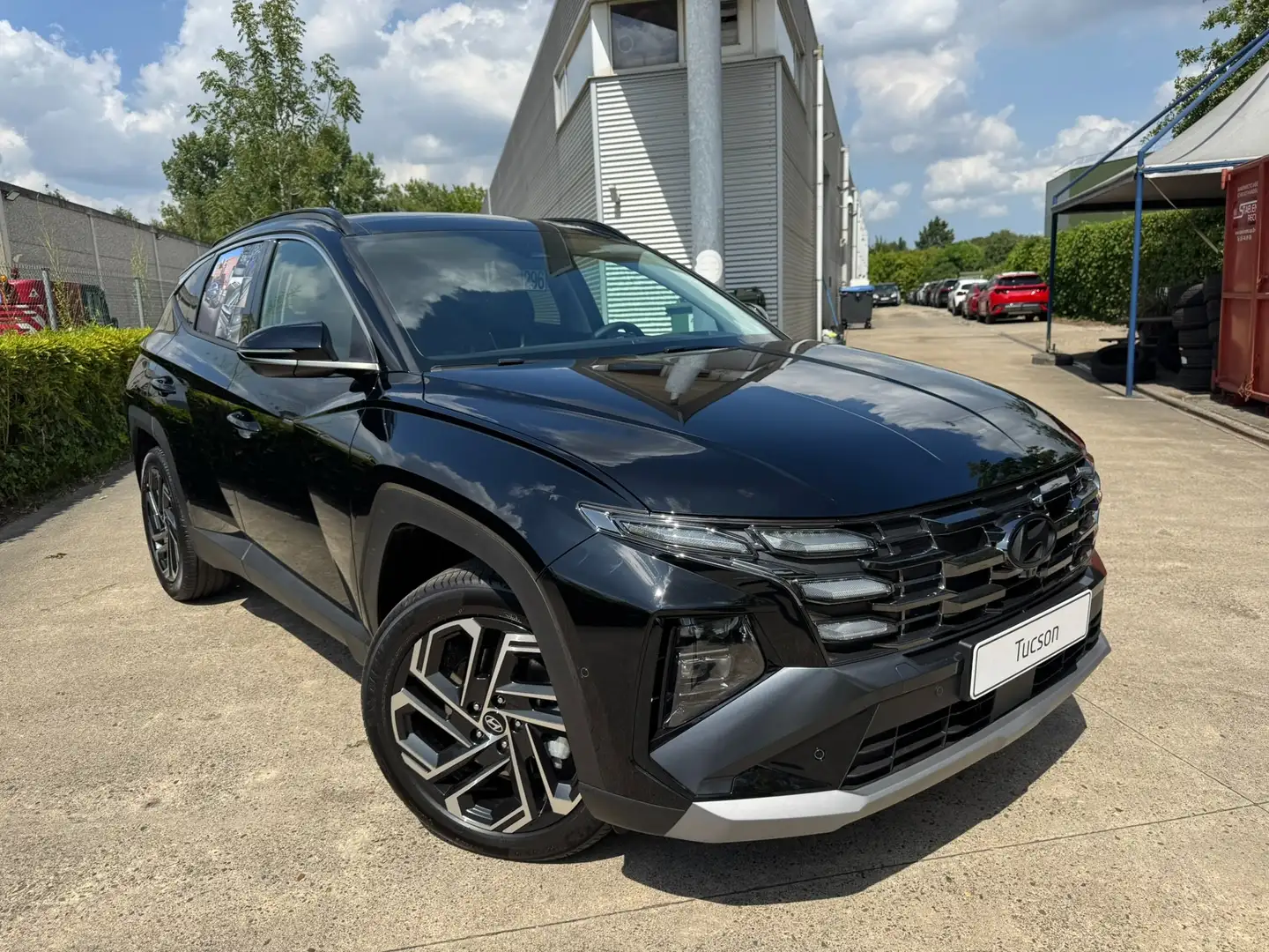 Hyundai TUCSON 1.6 T-GDi PHEV Shine Sensation full option Negro - 1