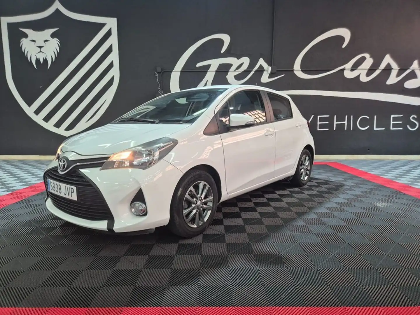 Toyota Yaris 1.0 City Blanco - 1