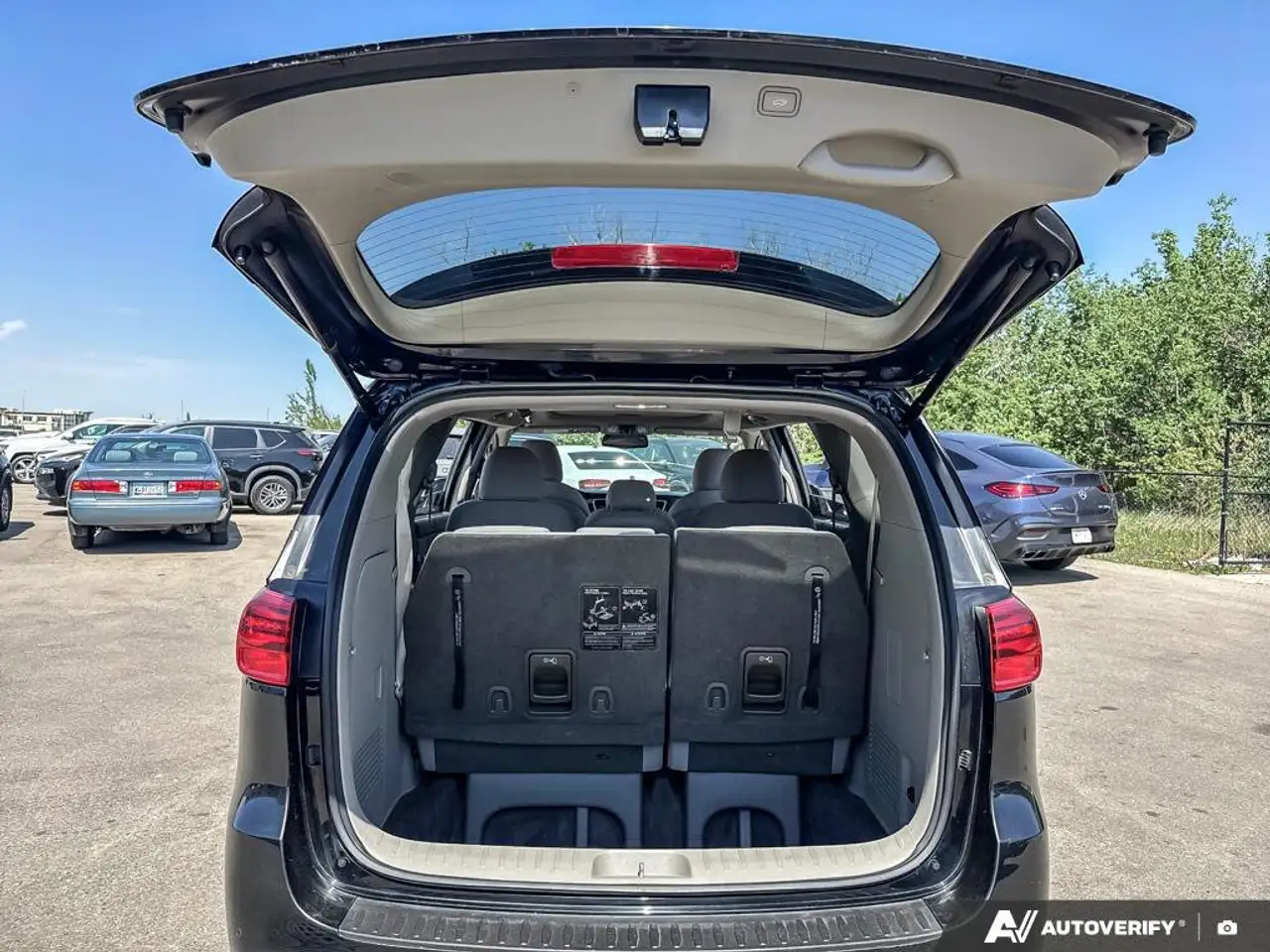 Kia Sedona photo Kia Sedona