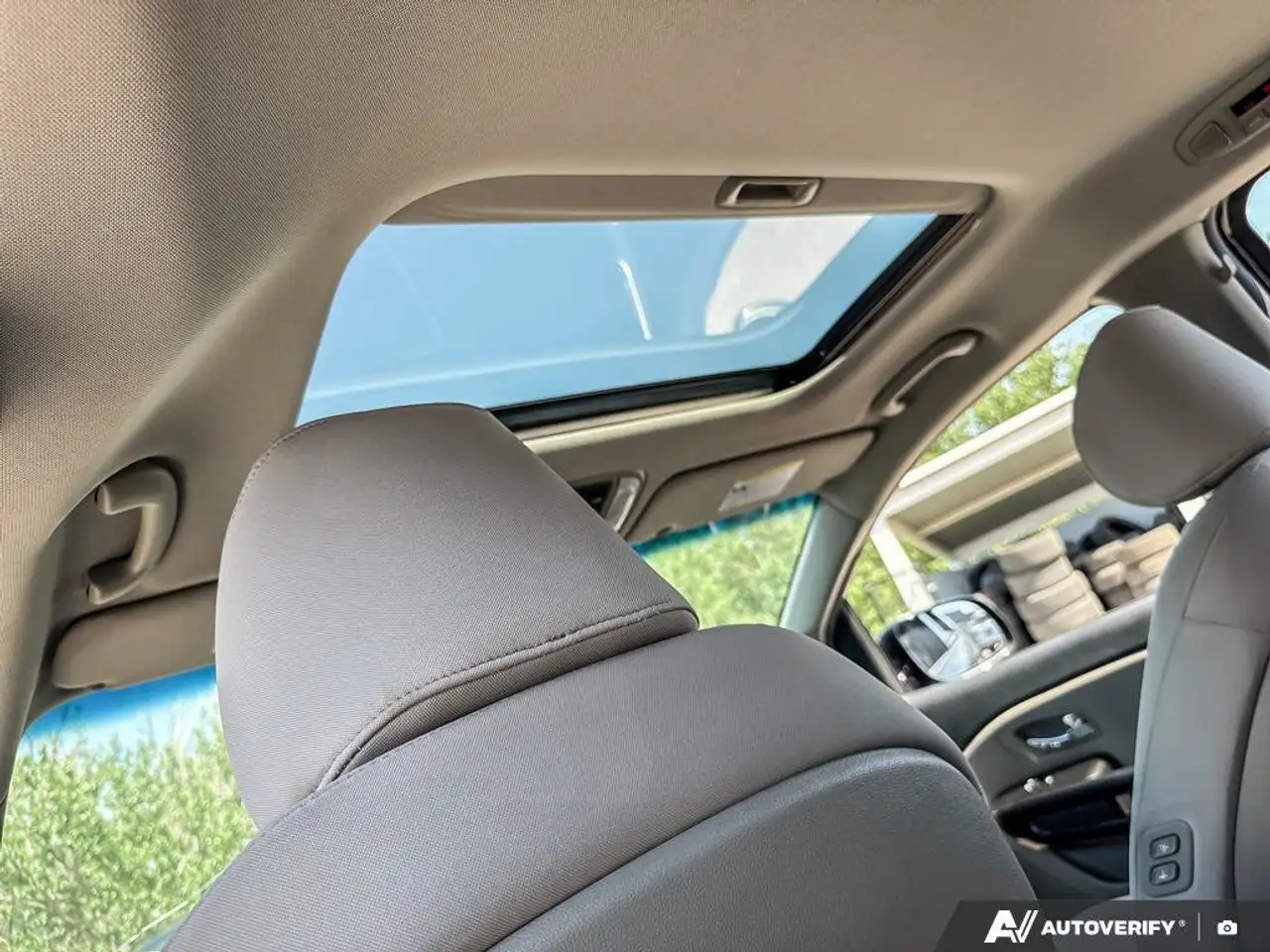 Kia Sedona photo Kia Sedona
