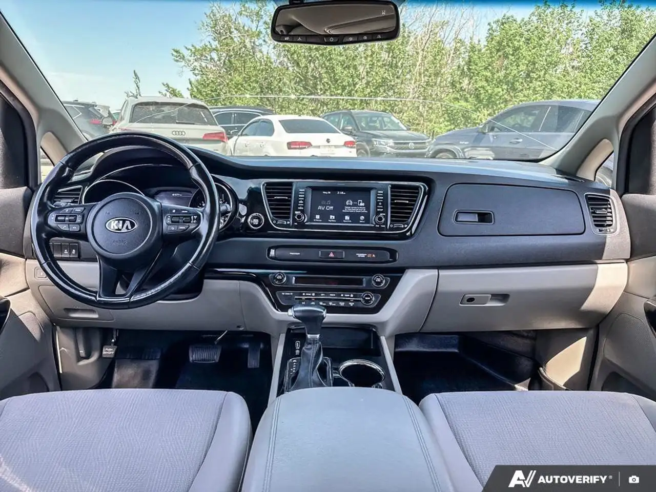 Kia Sedona photo Kia Sedona